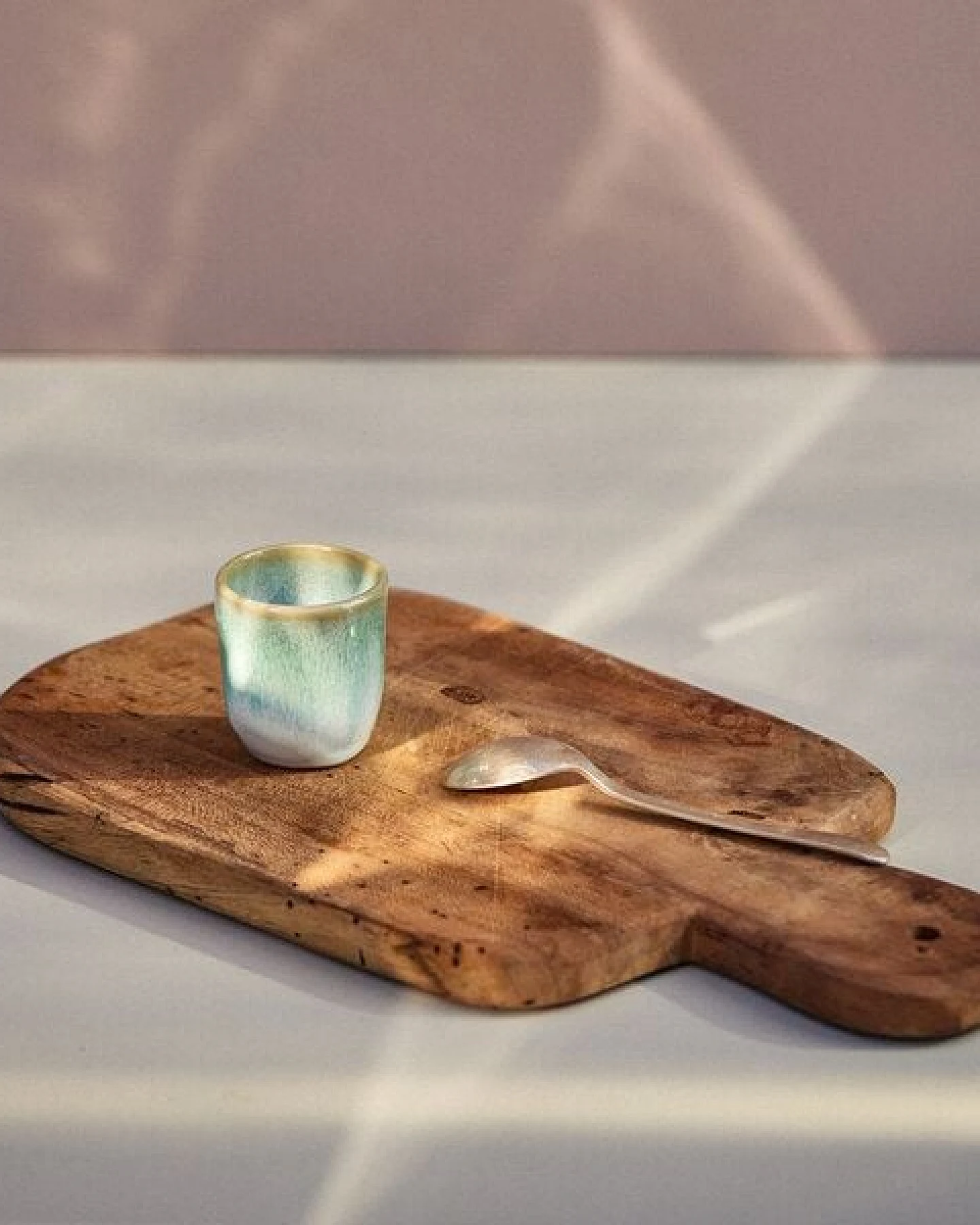 onomao Handgemachter Espressobecher aus Steinzeug – Ansicht 2