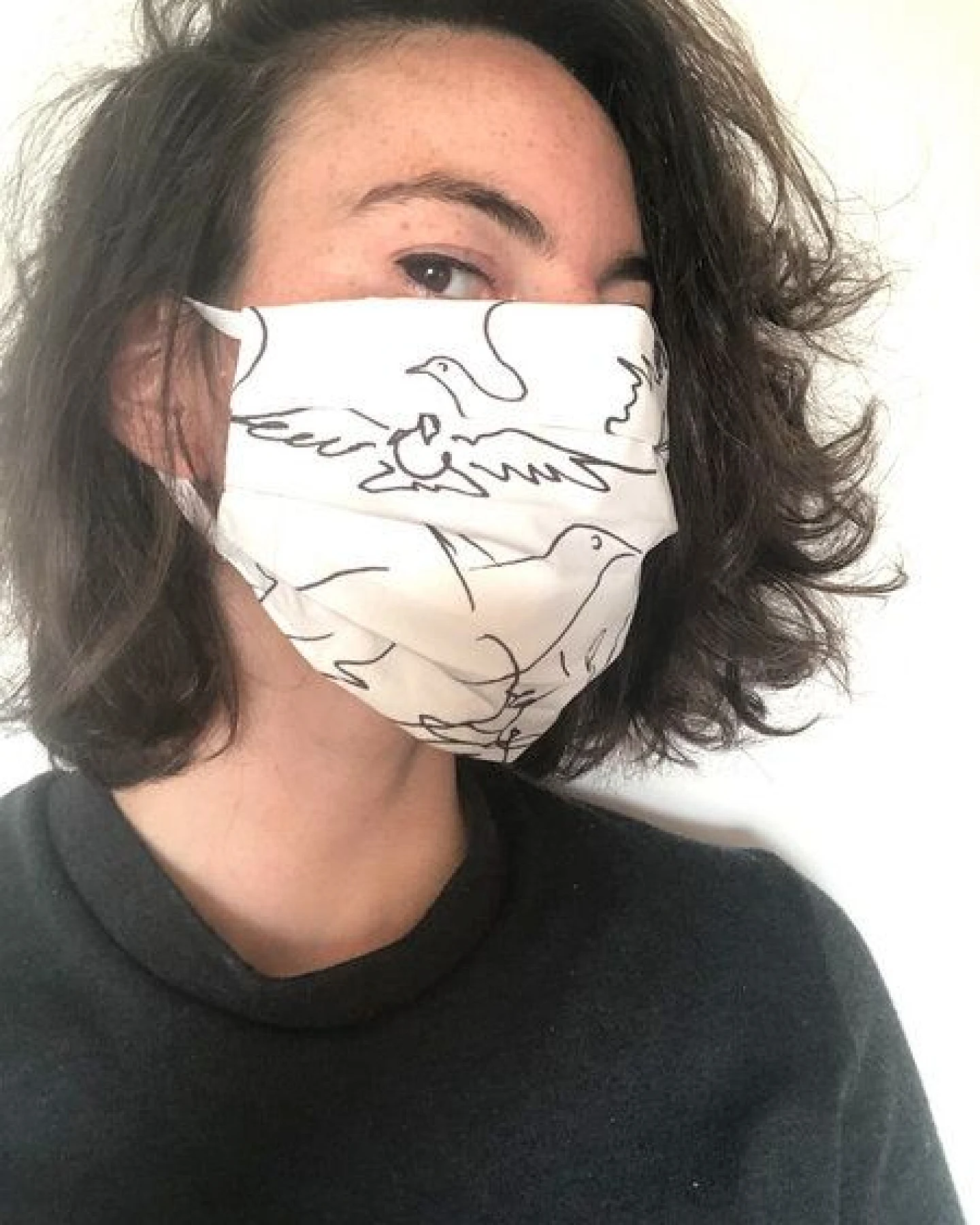 Sophia Schneider-Esleben Mask Dove - Maske, Nasemundschutz, Gesichtsmaske, Mundschutz – Ansicht 2