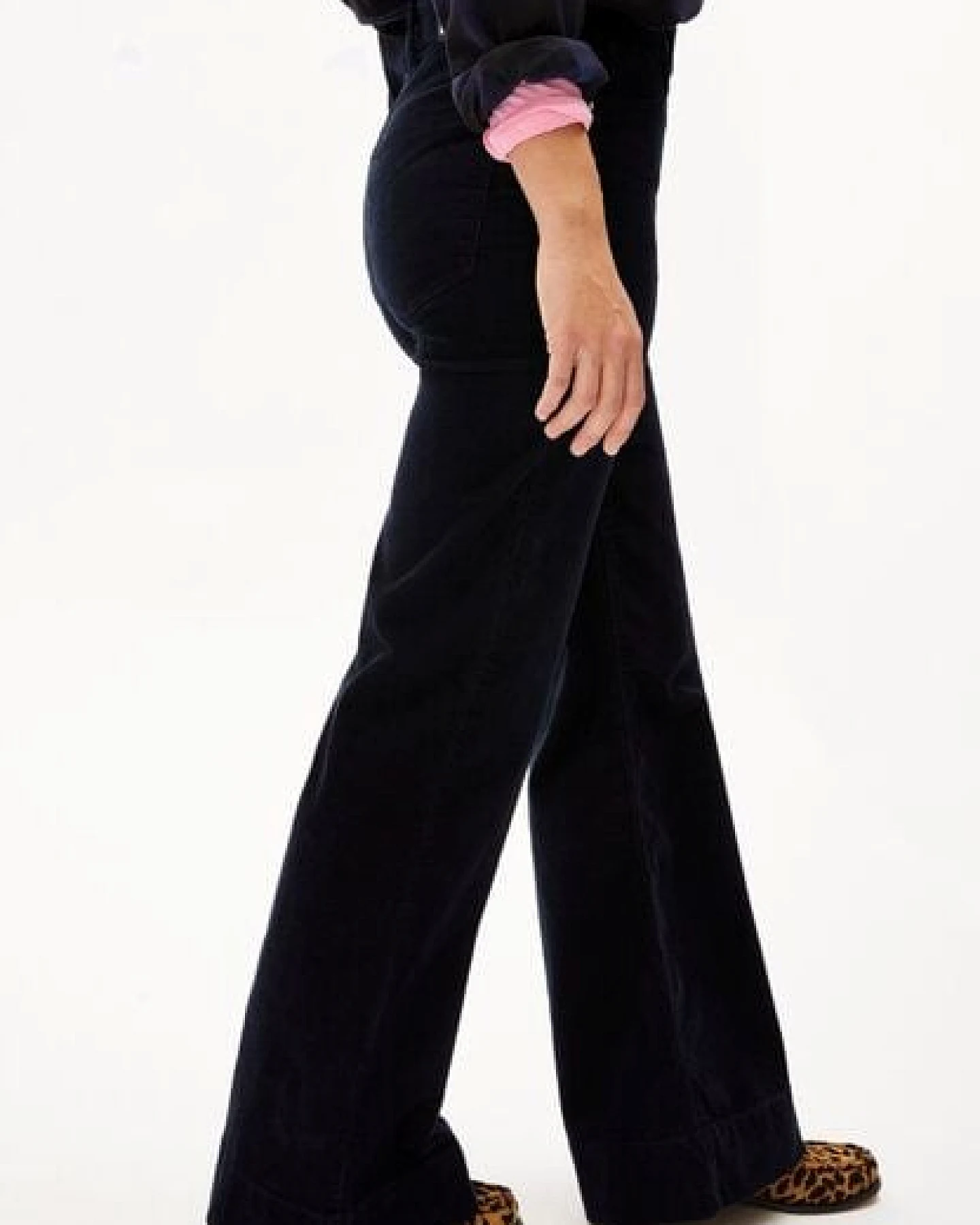 ARMEDANGELS MURLIAA CORDUROY Damen Webhose aus Bio-Baumwoll Mix – Ansicht 4
