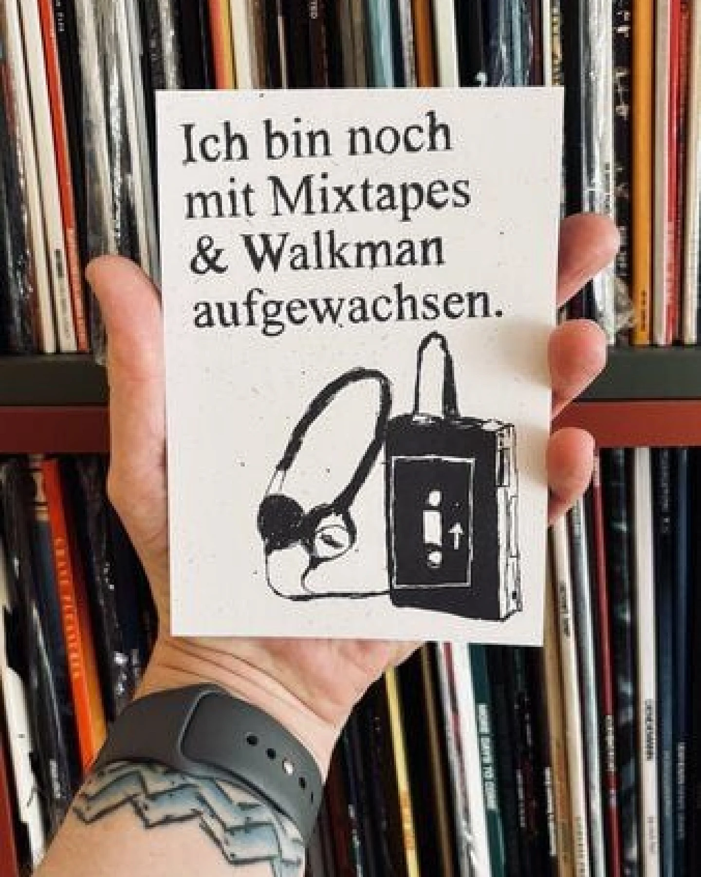 ilovemixtapes Postkarte „Ich bin noch mit Mixtapes & Walkman aufgewachsen" DIN A6 – Ansicht 3