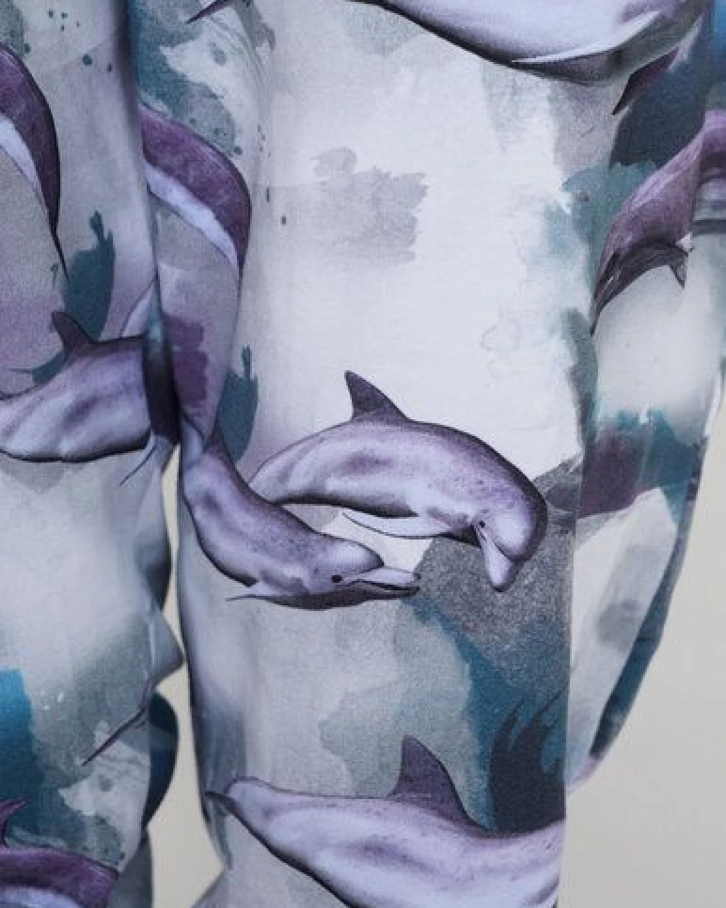 Lena Schokolade Delfin Traum Hose aus Bio-Jersey – Ansicht 2