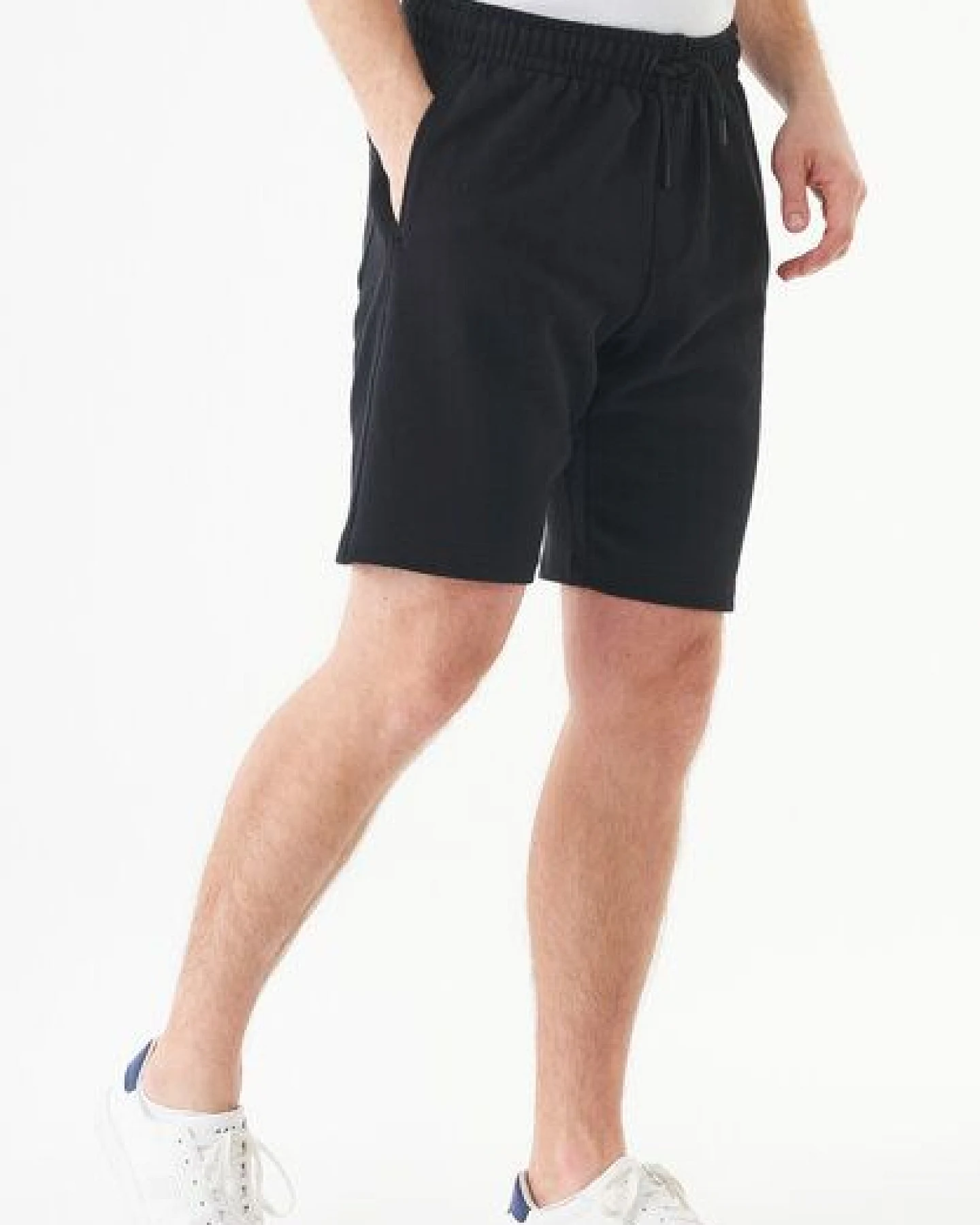 ORGANICATION ESSENTIALS-SHADI- Shorts aus Bio-Baumwolle – Ansicht 4