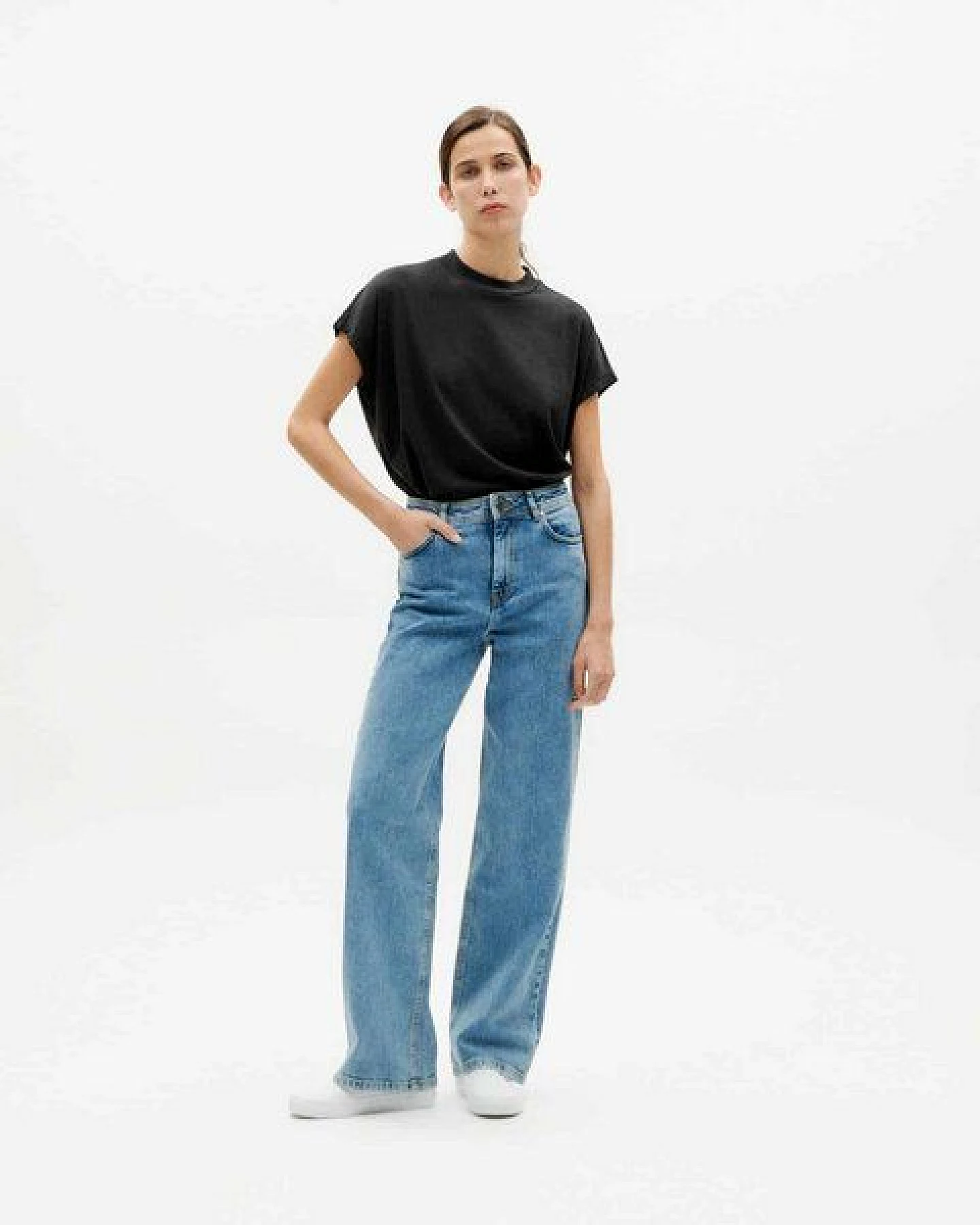 thinking mu Hose Theresa – Ansicht 2
