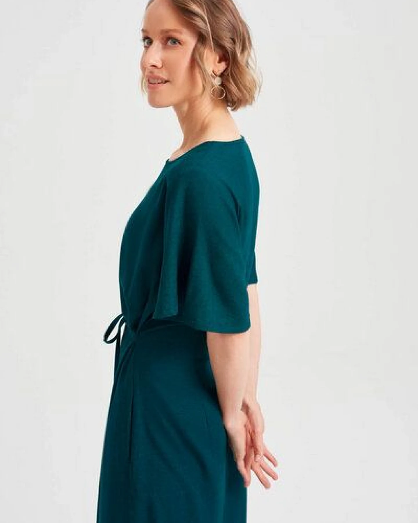 AYANI Nika – Ansicht 2