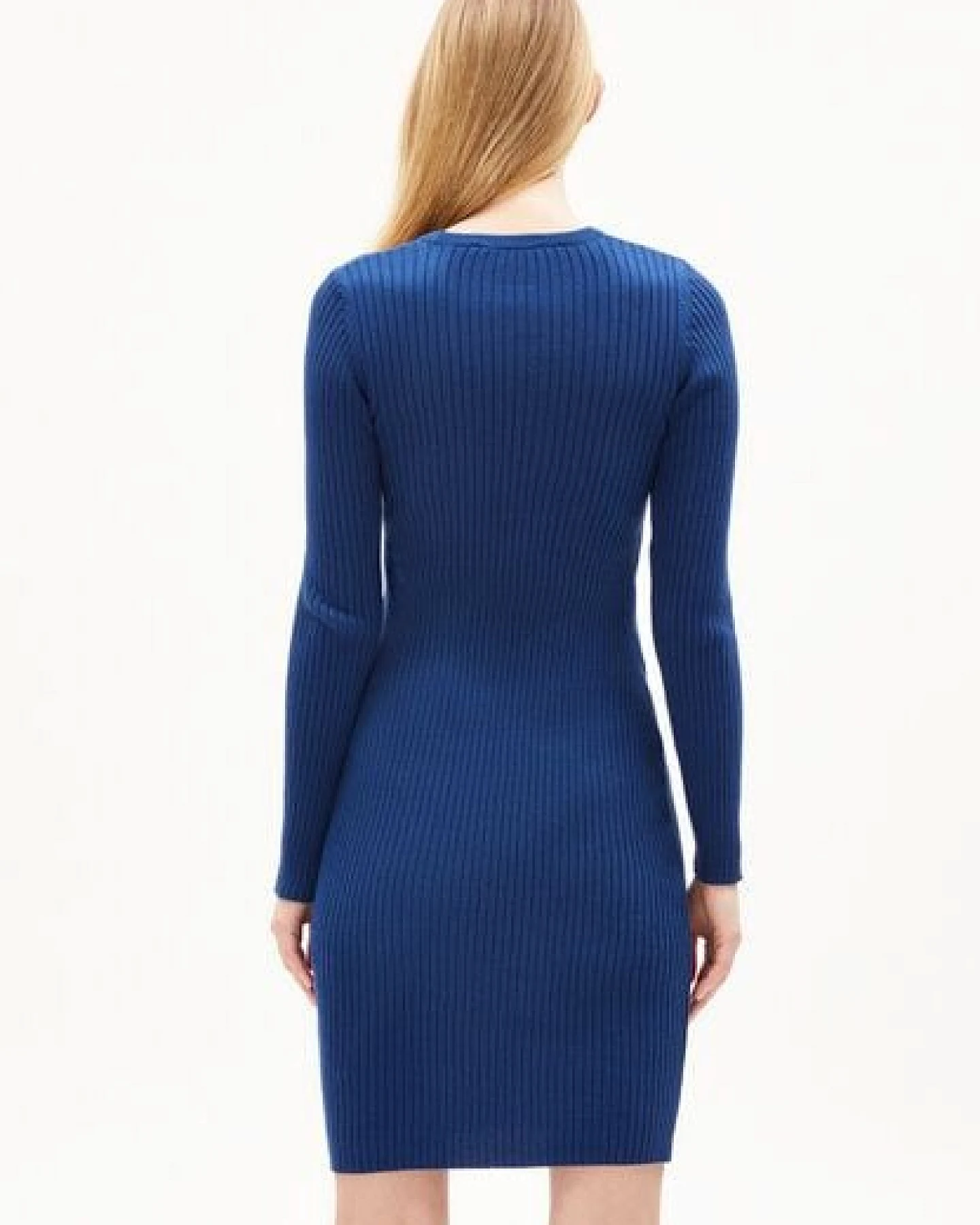 ARMEDANGELS LIAA RN Damen Strickkleid Slim Fit aus Bio-Baumwolle – Ansicht 2