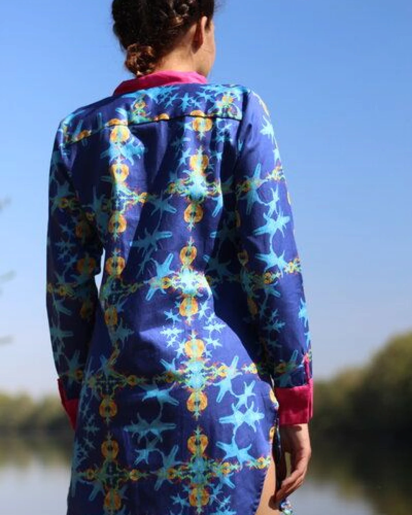 Sophia Schneider-Esleben Tunika Europa - Lange Bluse aus Bio-Baumwolle – Ansicht 2