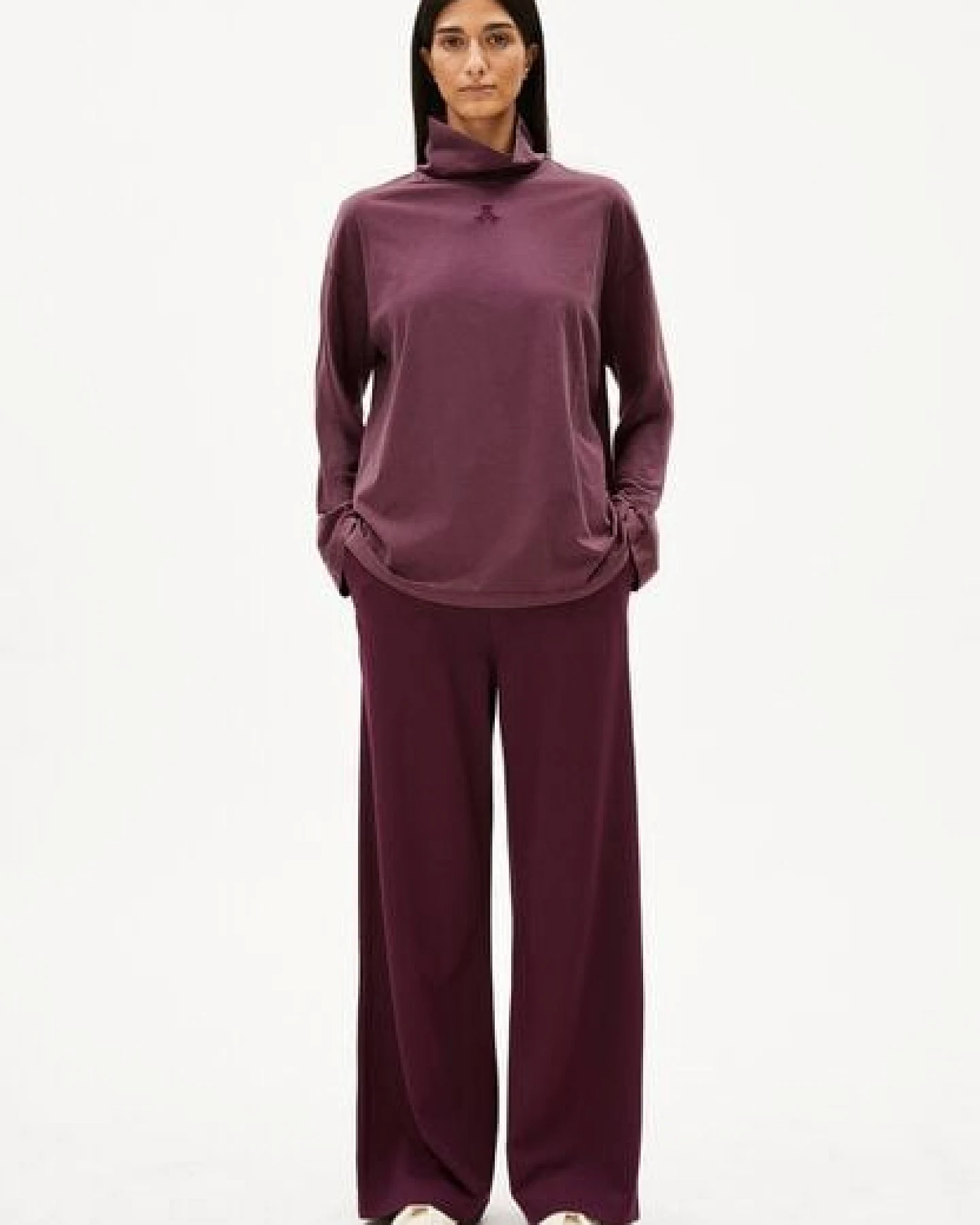 ARMEDANGELS AIDINAA GMT DYE Damen Longsleeve aus Bio-Baumwolle – Ansicht 4