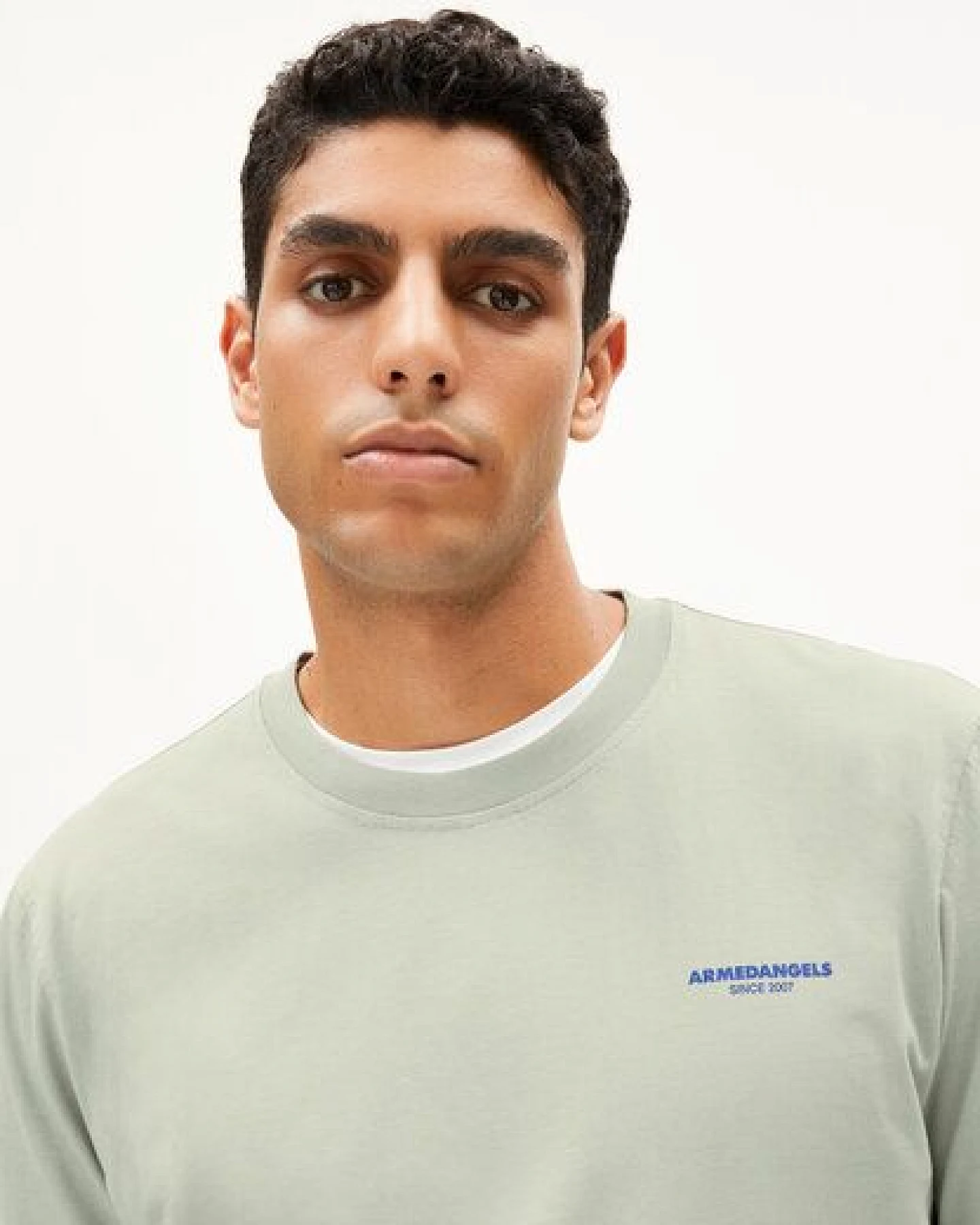 ARMEDANGELS MAARKOS LIGHT SUN Herren T-Shirt aus Bio-Baumwolle – Ansicht 3