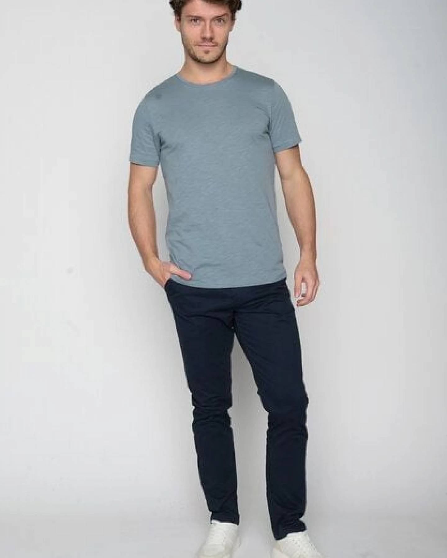GREENBOMB Basic Spice - Sportliches T-Shirt aus Bio-Baumwolle / GOTS / Fair & Vegan – Ansicht 2