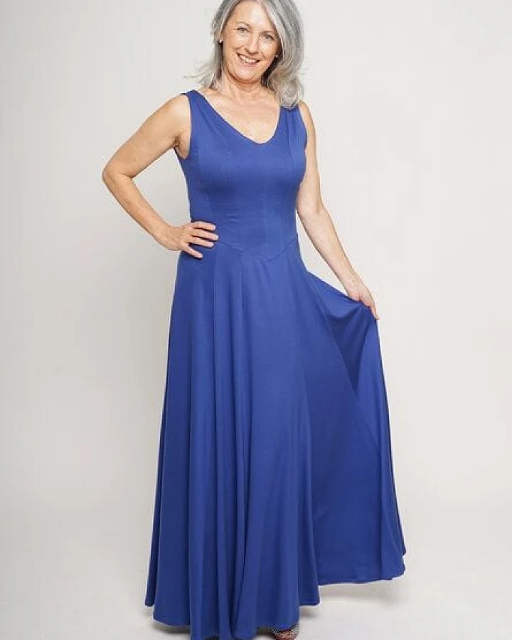 Peaces.bio - handbedruckte Biomode Abendkleid Königsblau