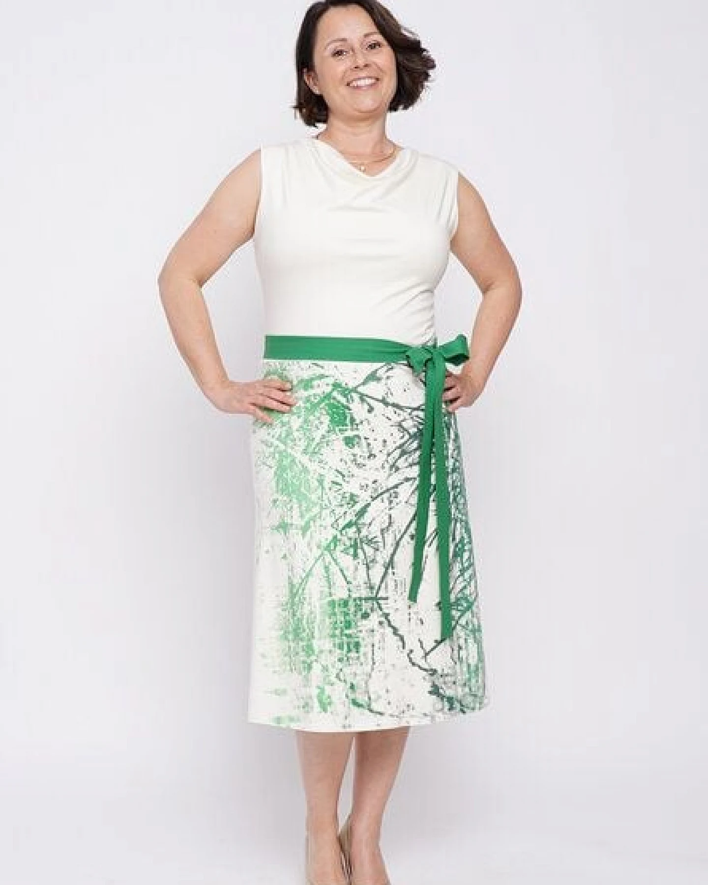 Peaces.bio - handbedruckte Biomode Wasserfallkleid Wasserzauber – Ansicht 4