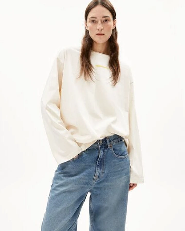 Undyed