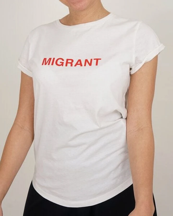 Lena Schokolade Migrant T-Shirt weiss aus Bio-Baumwolle