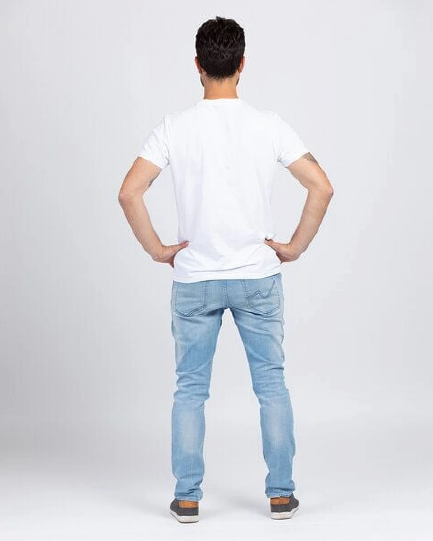 Lexi&Bö Herren Basic T-Shirt in verschiedenen Farben – Ansicht 3