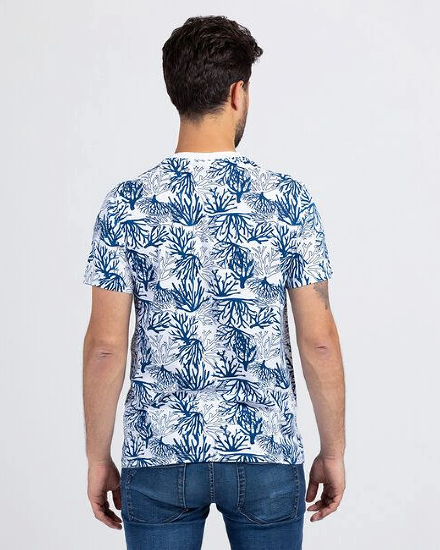 Lexi&Bö Koralle – T-Shirt für Herren mit Korallen-Allover-Print – Ansicht 2