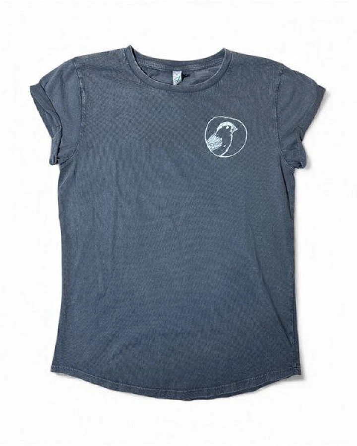 ilovemixtapes Kleiner Spatz Frauen T-Shirt aus Biobaumwolle