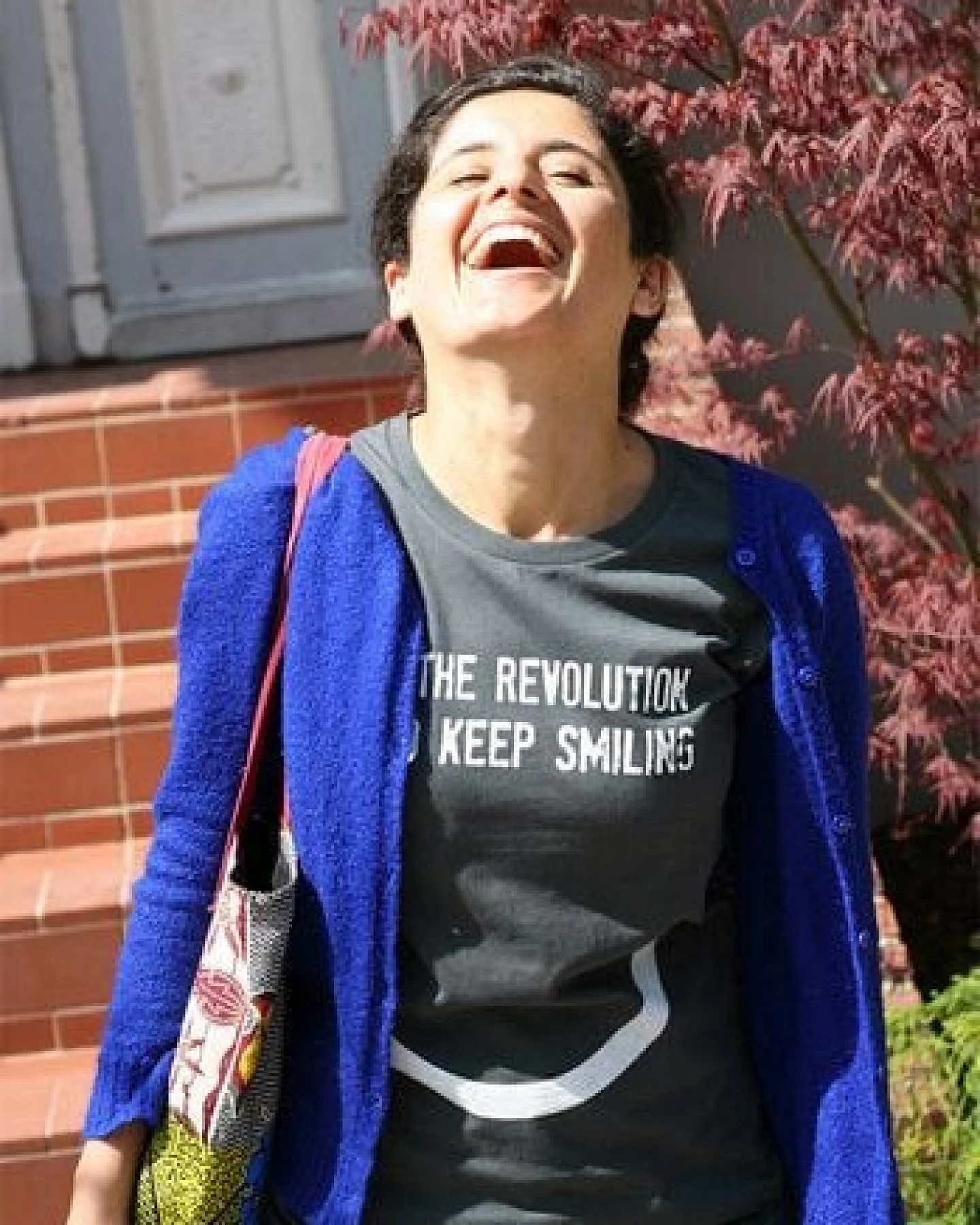 Lena Schokolade DO THE REVOLUTION AND KEEP SMILING - Frauen T-Shirt – Ansicht 2