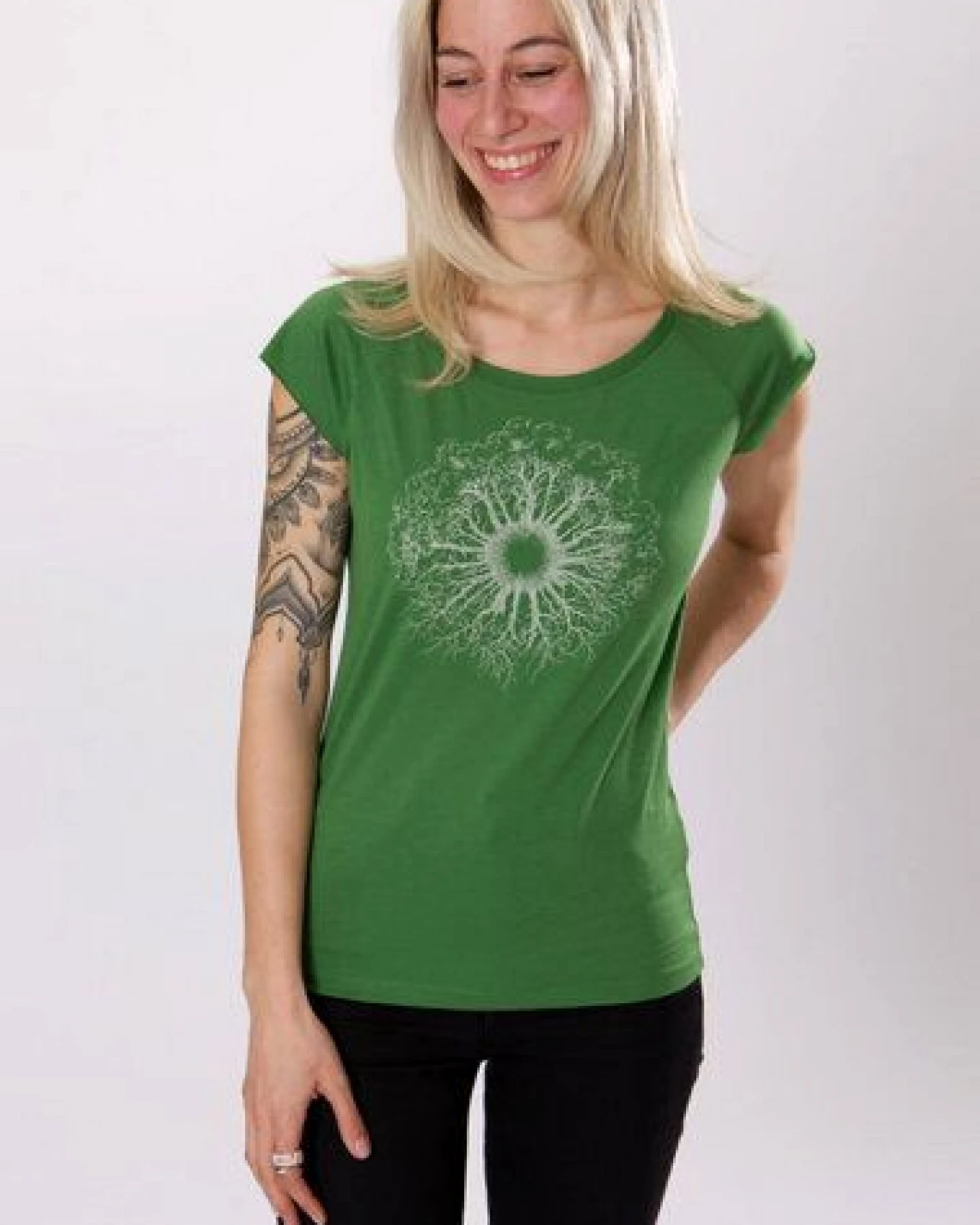 Life-Tree Bambus Shirt Fairwear für Damen "WoodenIris" in Denim Blue/Eggplant/Leaf Green – Ansicht 2