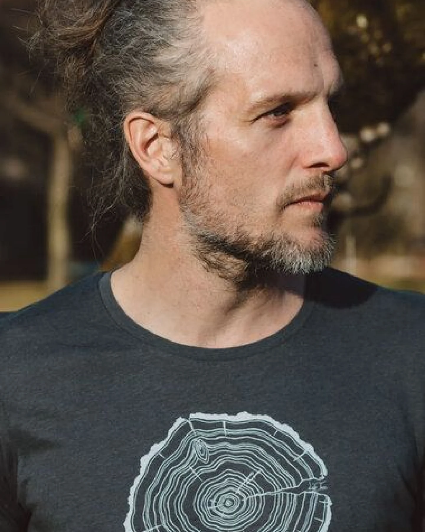 Life-Tree Modal Shirt Fairwear für Herren "Treeslice" in Anthrazit – Ansicht 3