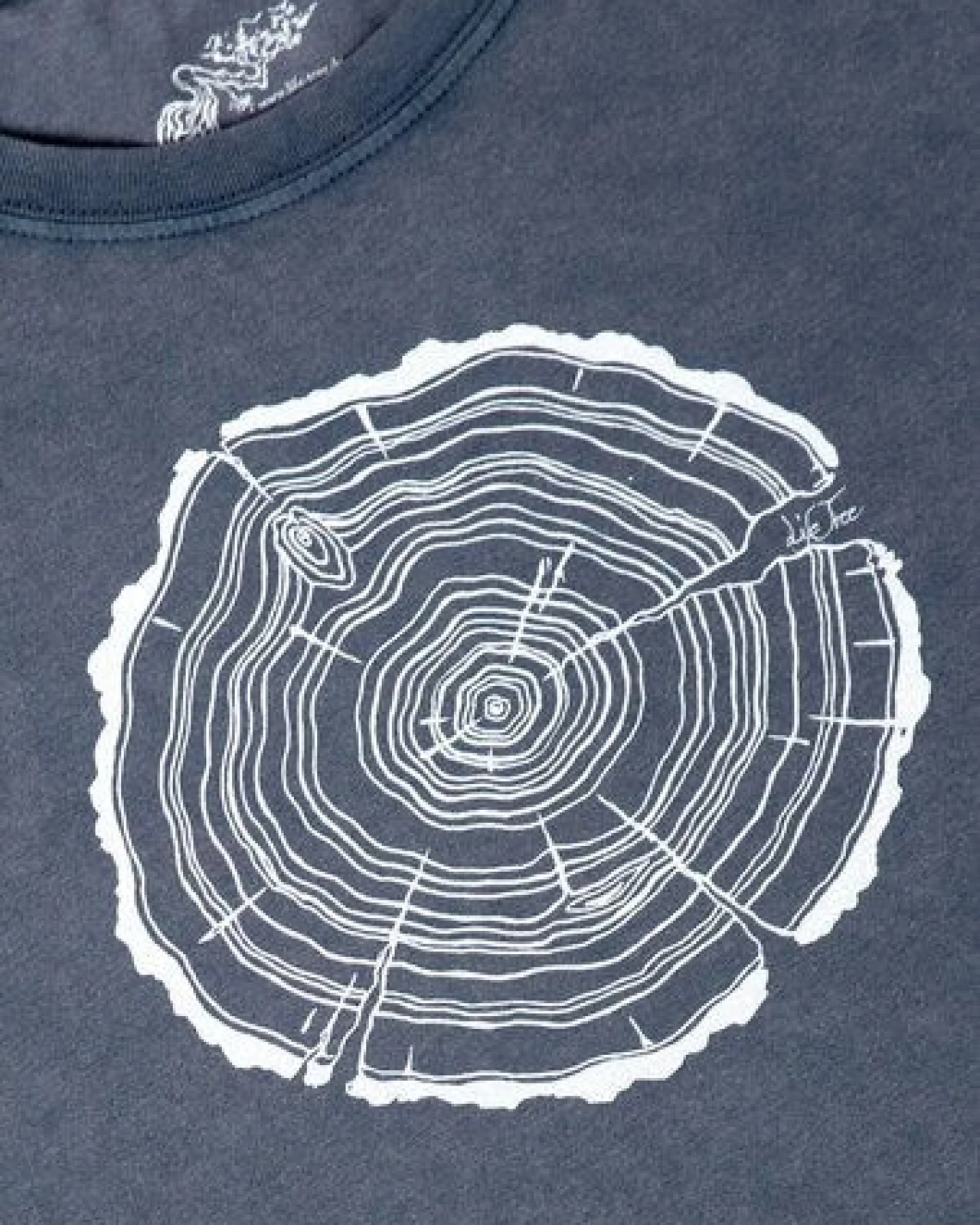 Life-Tree Fairwear Organic Shirt Men Stone Washed Green Treeslice / Weiss / Blau / Rot – Ansicht 4