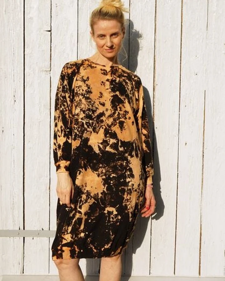 Lena Schokolade Long Sweater Black aus Bio-Baumwolle