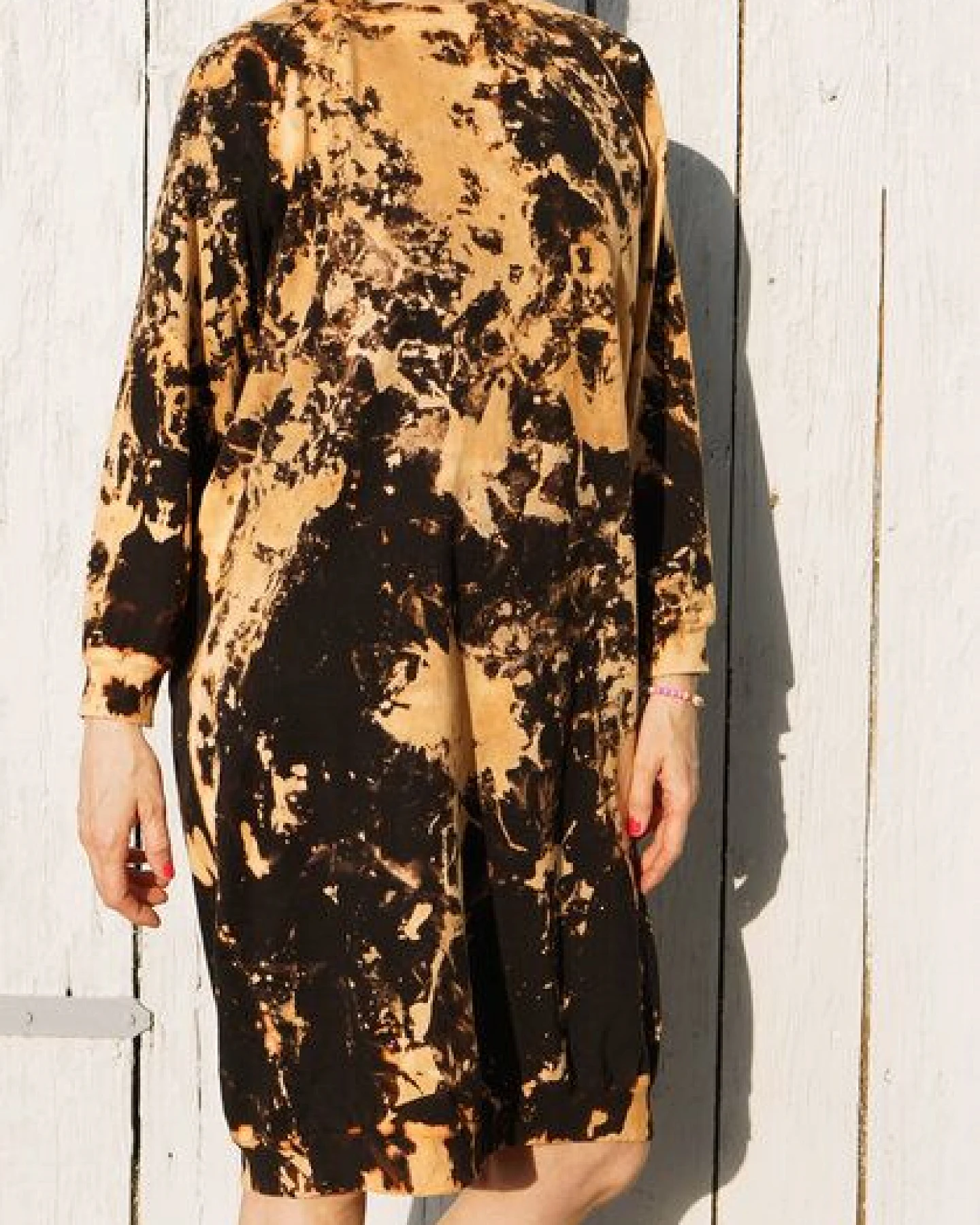Lena Schokolade Long Sweater Black aus Bio-Baumwolle – Ansicht 2