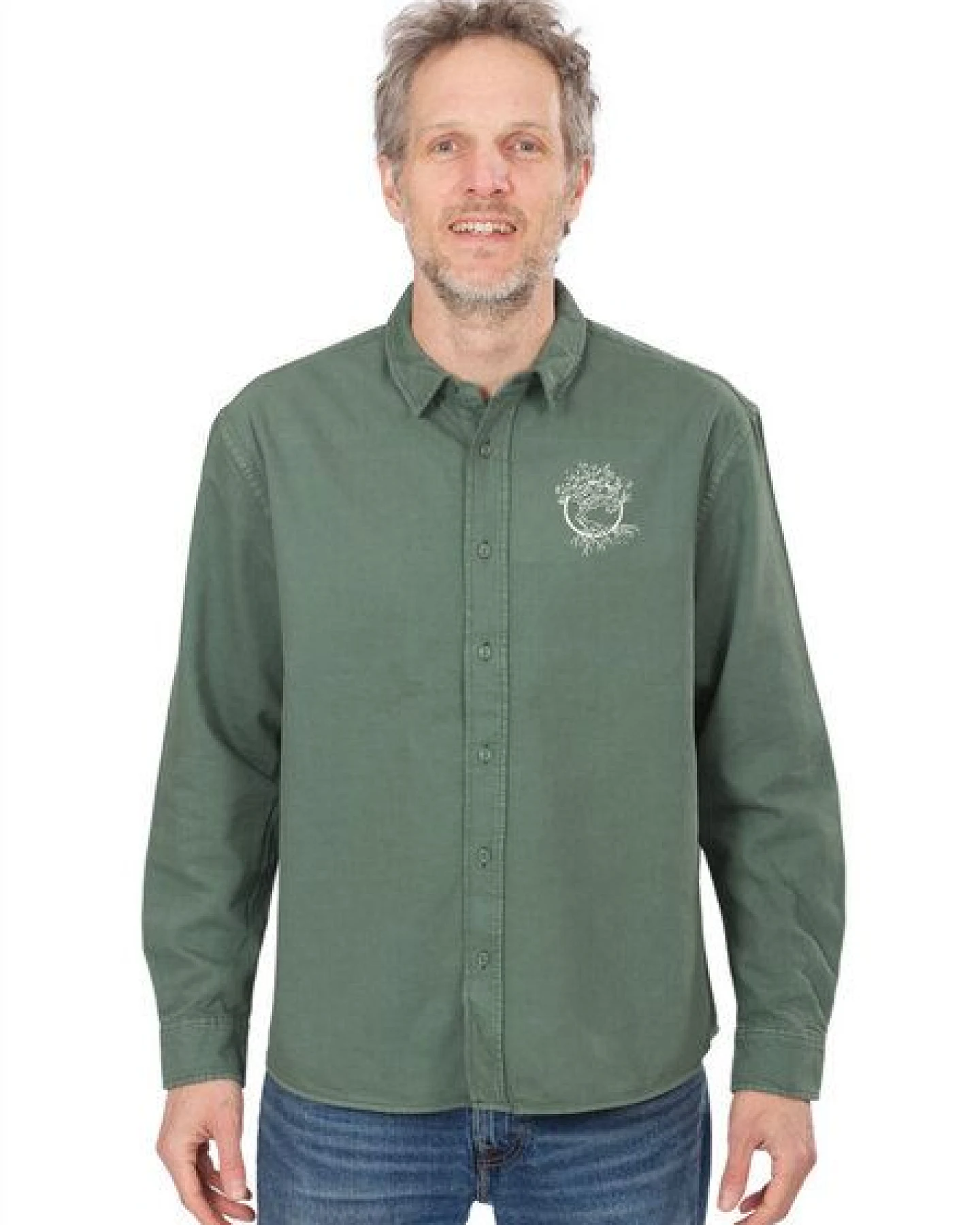 Life-Tree Hemd aus Biobaumwolle Fairwear für Herren "Olive" mit Brust-Logo in Green Bay Grün – Ansicht 4