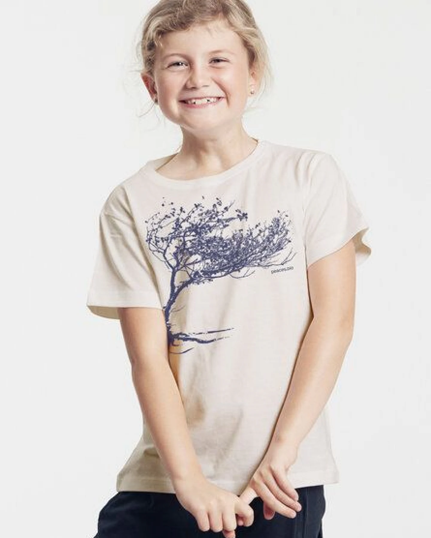 Peaces.bio - handbedruckte Biomode Bio-Kinder T-Shirt Windy Tree – Ansicht 2
