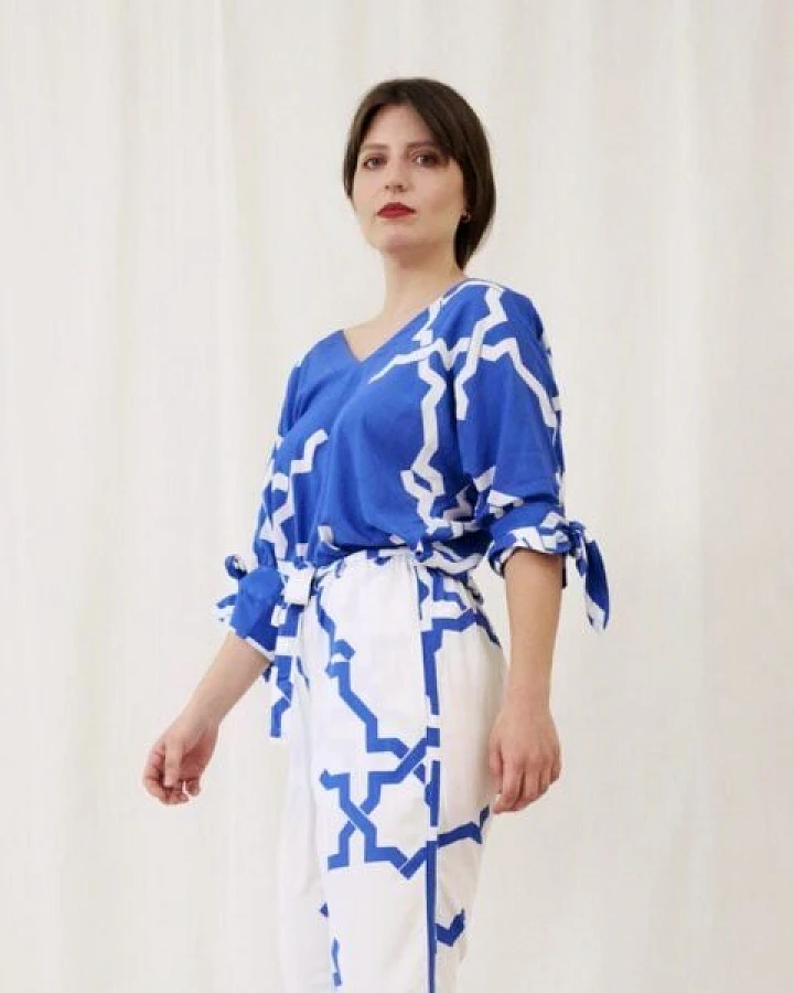 Blau