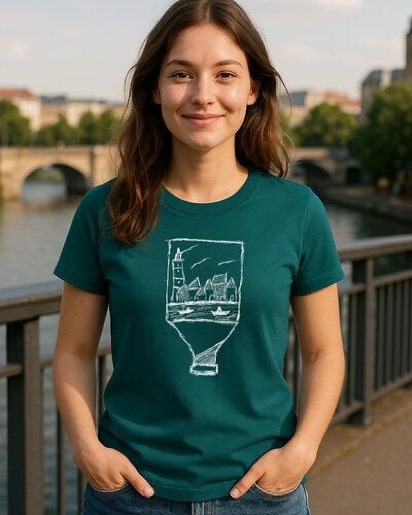 ilovemixtapes Nachhaltiges Damen T-Shirt aus Bio-Baumwolle mit Siebdruck – Design „Flaschenpost“ – Ansicht 2
