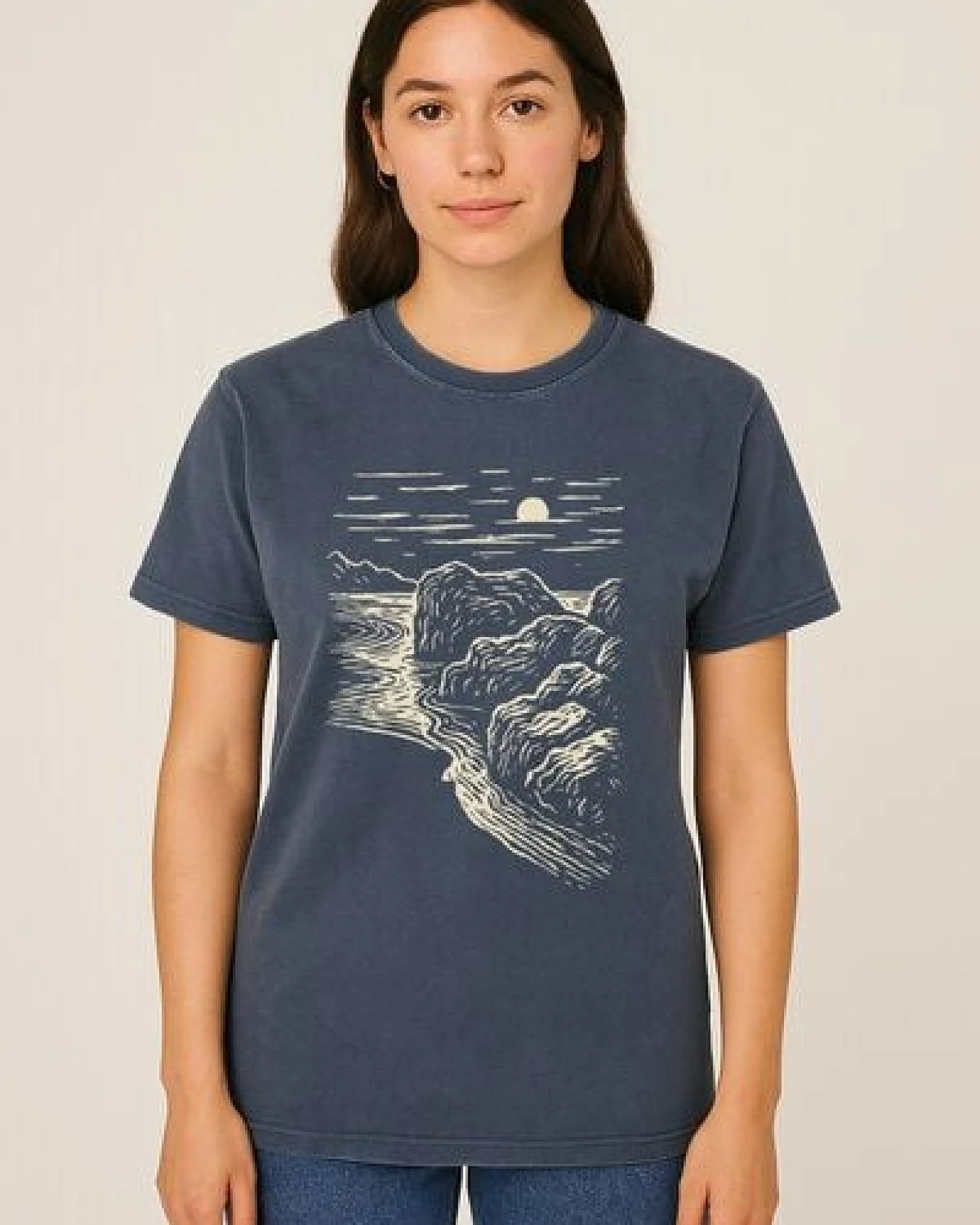 ilovemixtapes Unisex T-Shirt „Black Beach“ – Stone Washed Denim Blue, Bio-Baumwolle, Earth Positive – Ansicht 3