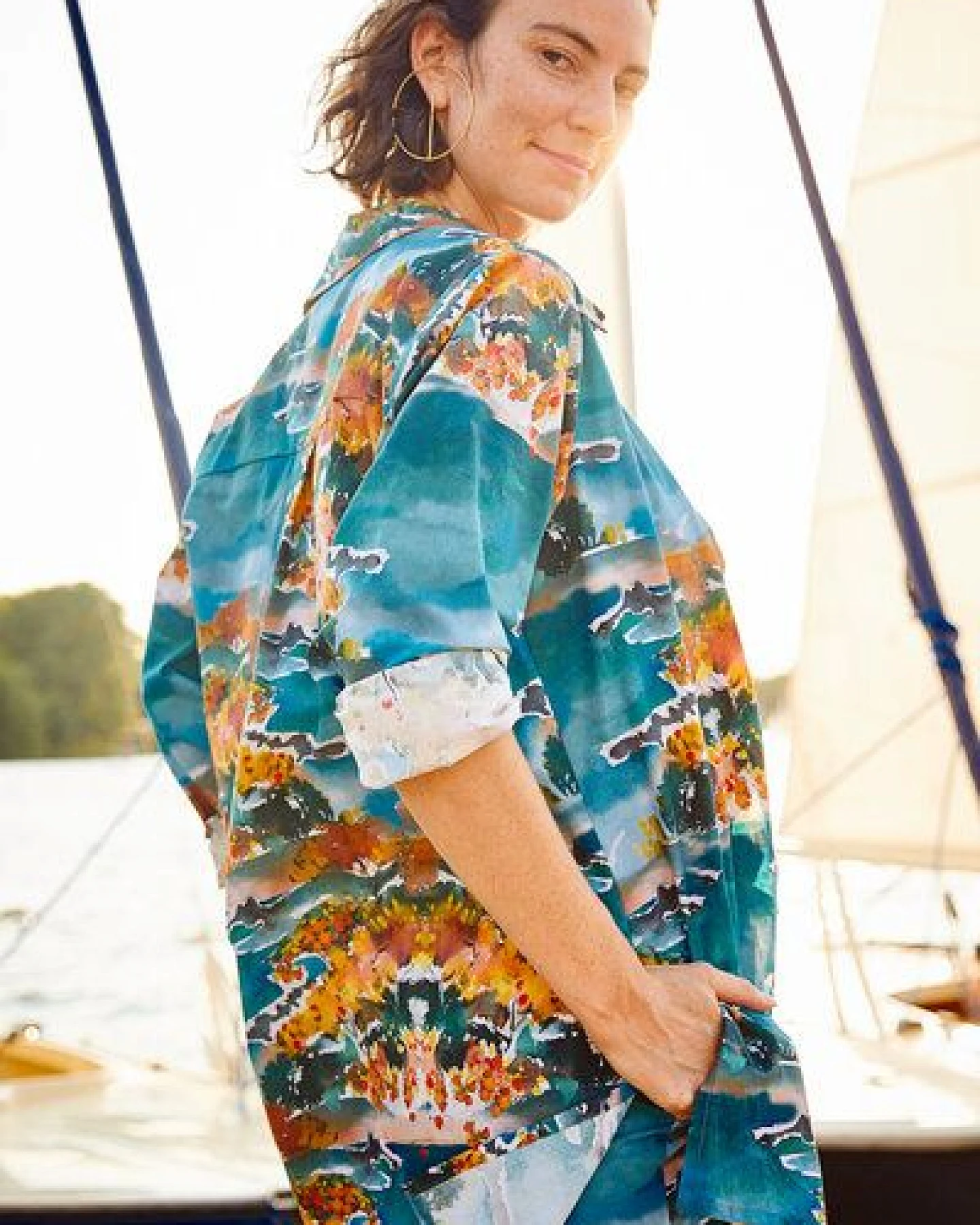 Sophia Schneider-Esleben Unisex Shirt Lui - Hemd aus Bio-Baumwolle – Ansicht 4