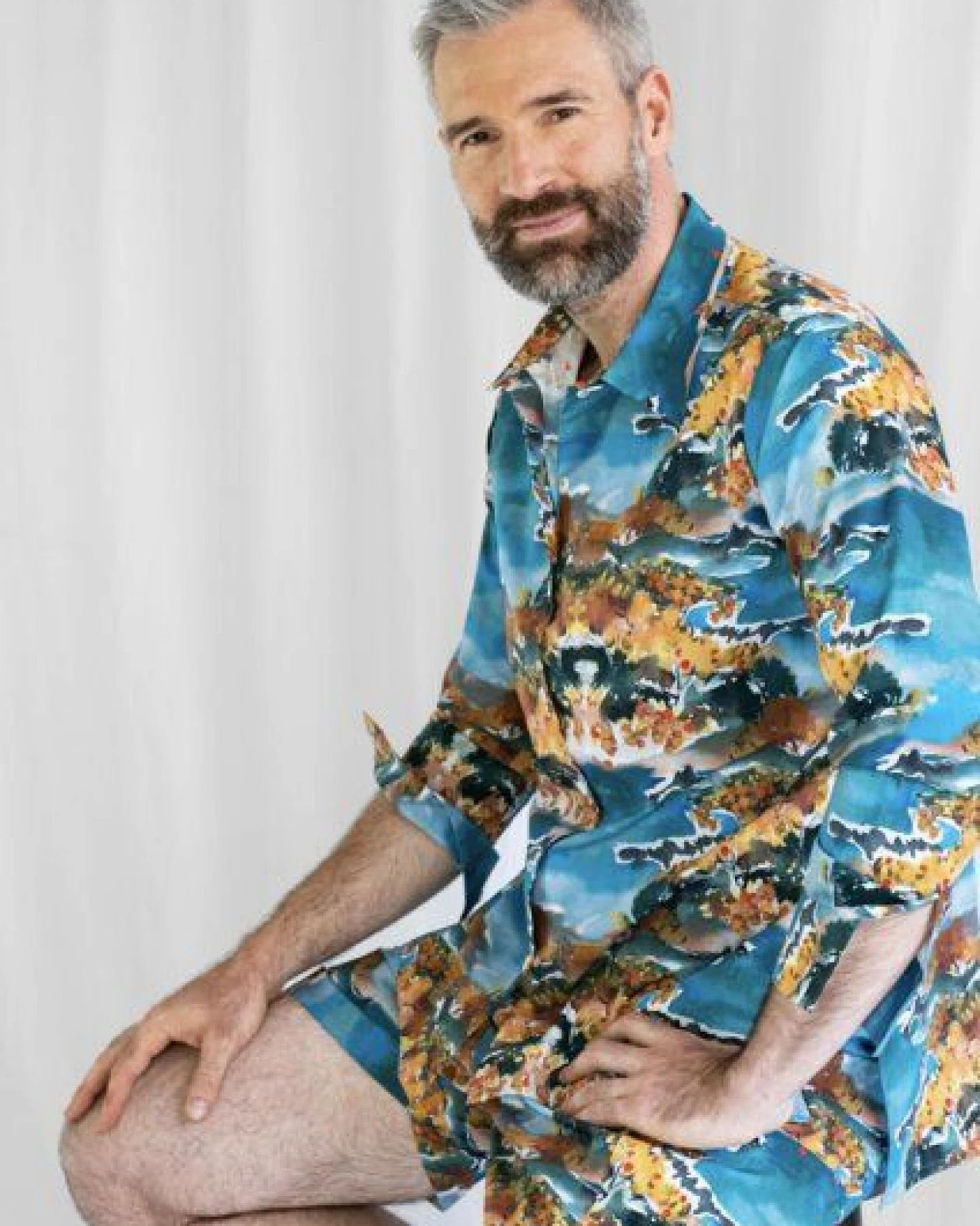 Sophia Schneider-Esleben Unisex Shirt Lui - Hemd aus Bio-Baumwolle – Ansicht 2