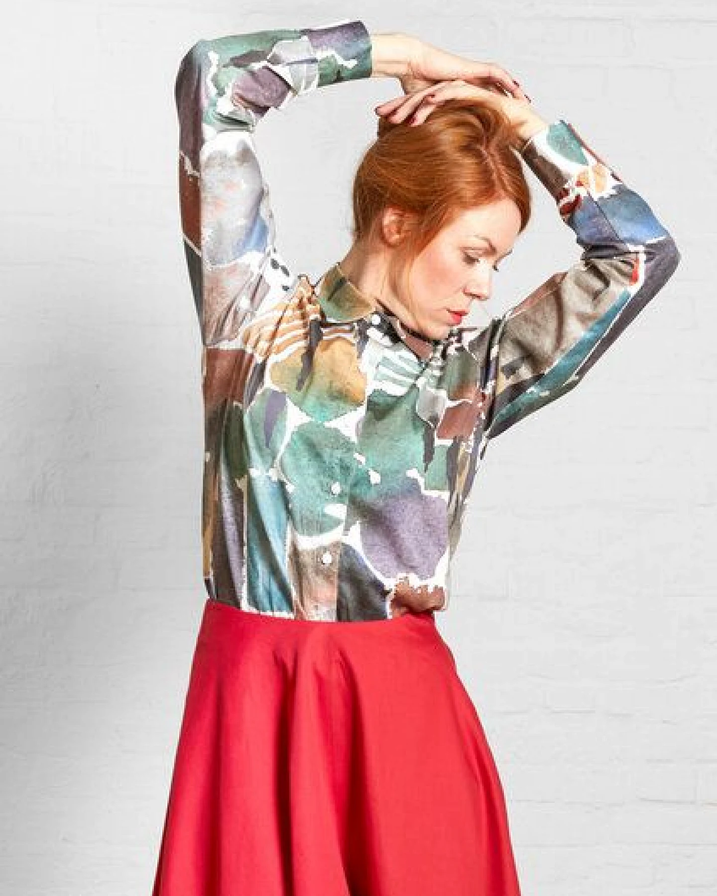 Sophia Schneider-Esleben Unisex Shirt Lui, San Gimignano - Hemd aus Bio-Baumwolle – Ansicht 4