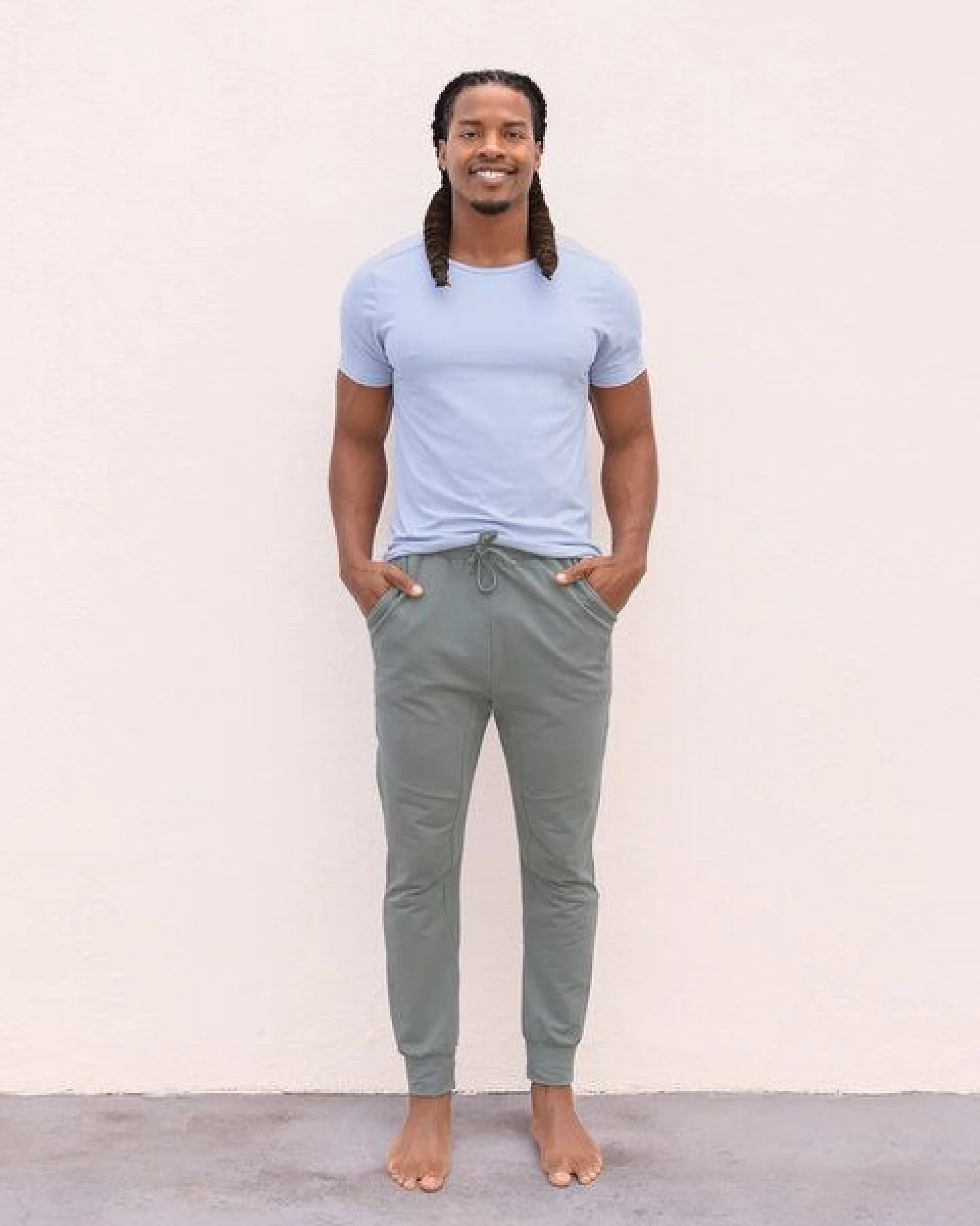 Jaya ADI UNI - Männer/Damen - Sweathose mit Taschen für Yoga und Freizeit aus Biobaumwolle – Ansicht 3