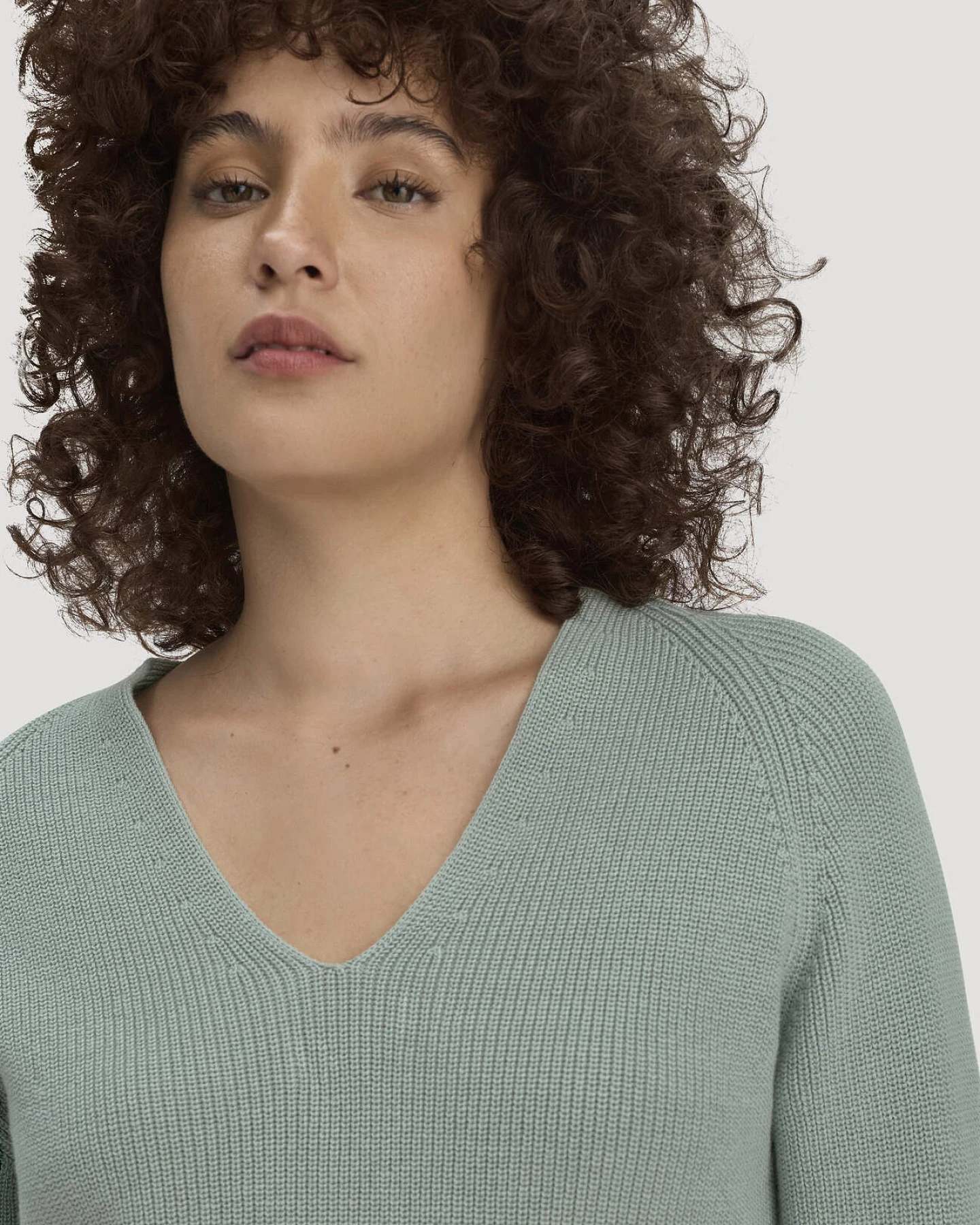 hessnatur Damen Strick Pullover Regular aus Bio-Baumwolle - grün - Größe L – Ansicht 4