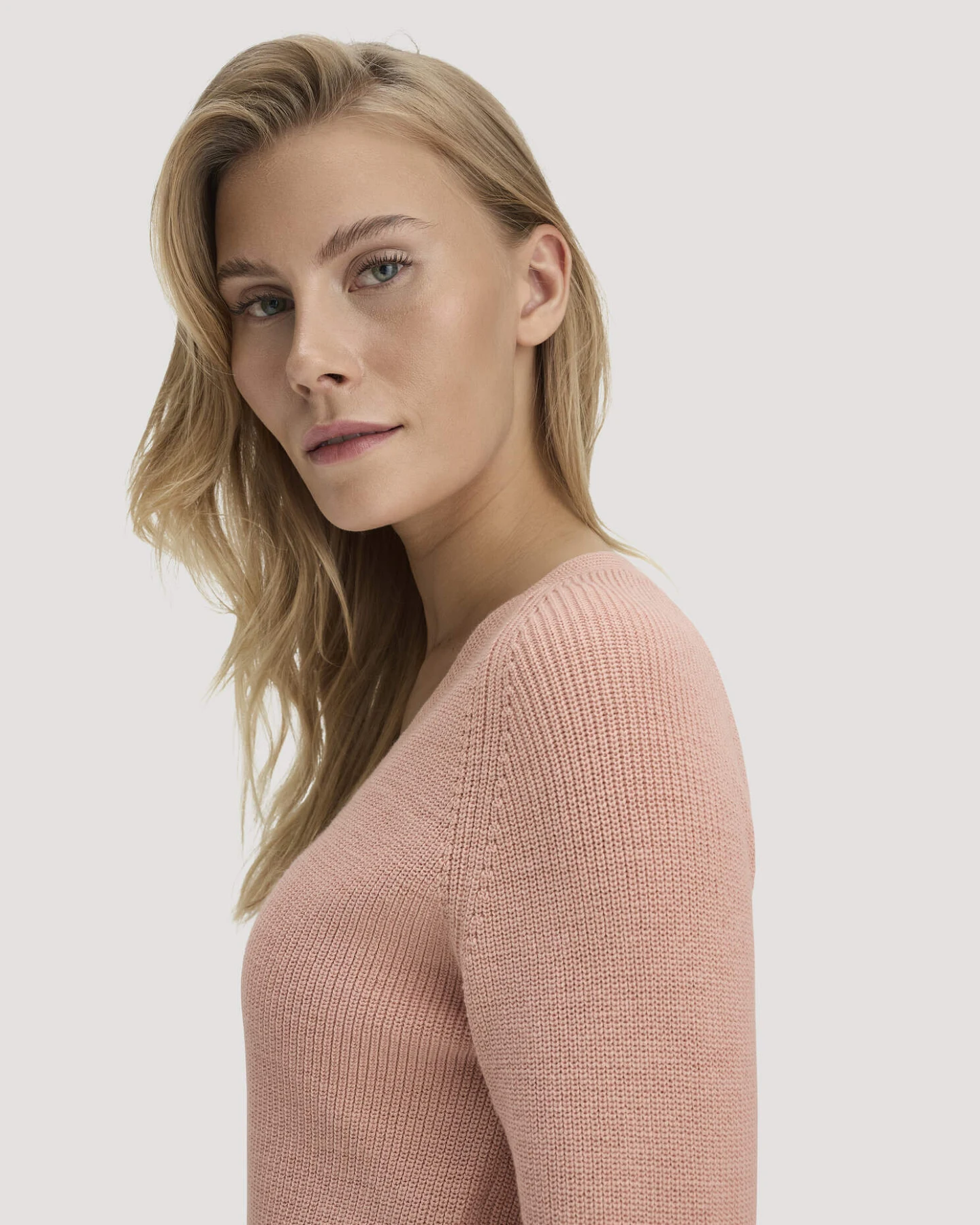 hessnatur Damen Strick Pullover Regular aus Bio-Baumwolle - rosa - Größe S – Ansicht 4