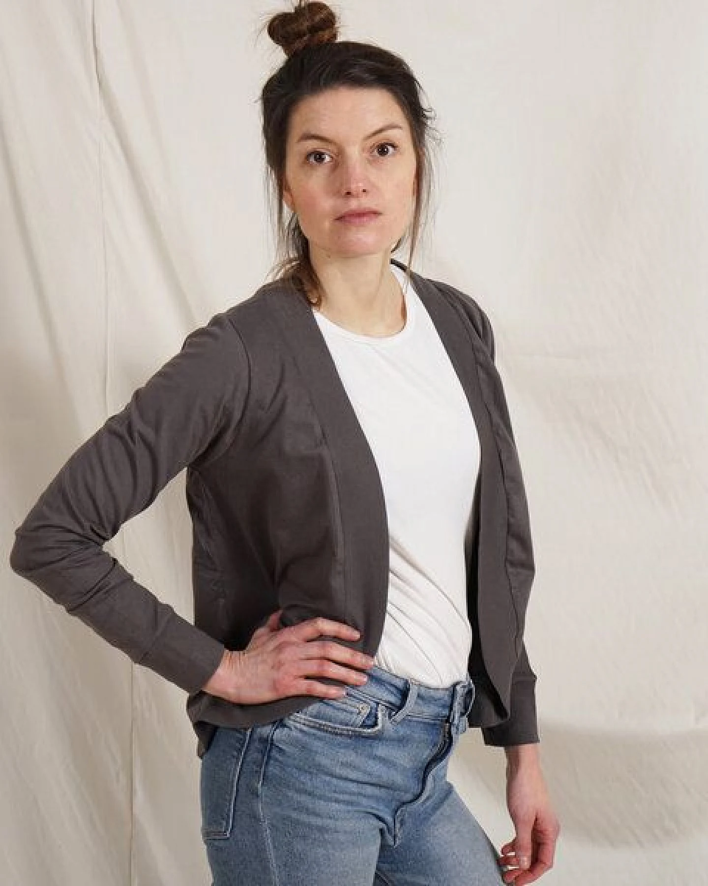 Lena Schokolade Jäckchen versch. Farben aus Bio-Baumwolle – Ansicht 2