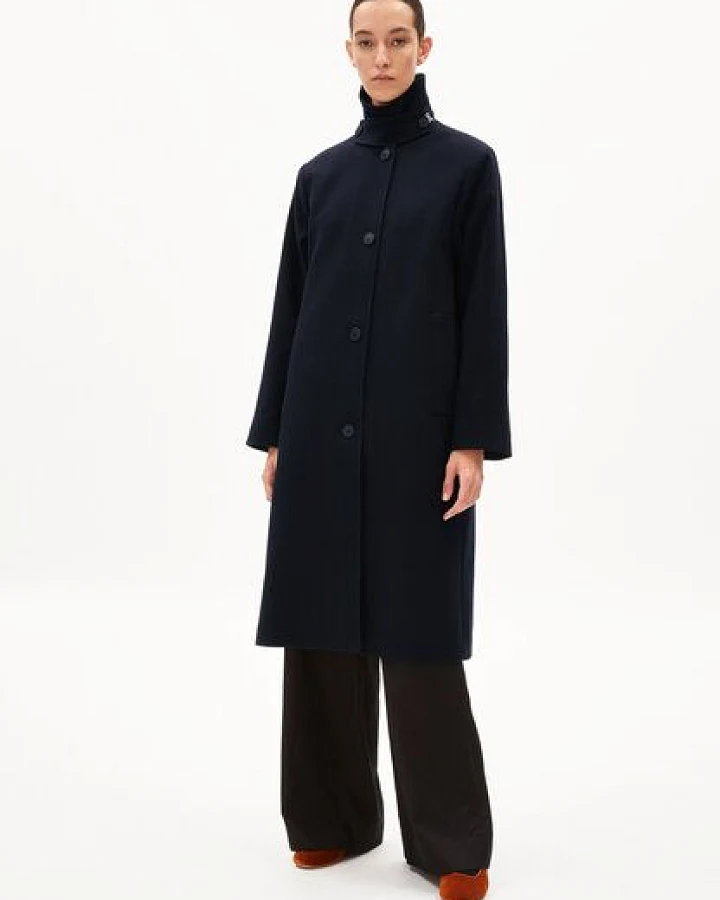 ARMEDANGELS VAANOISE WOOL Damen Mantel aus recycelter Wolle