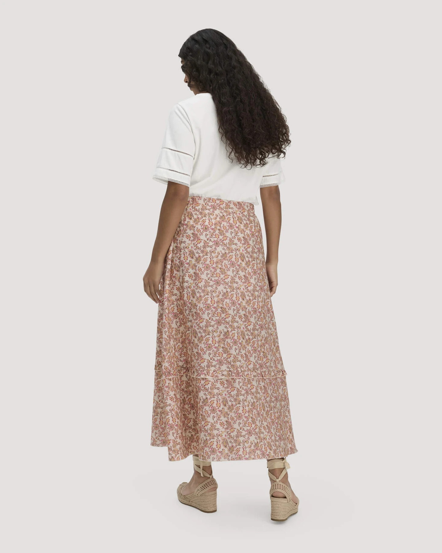 hessnatur Damen Gewebe Print Rock Maxi aus Bio-Baumwolle - beige - Größe 34 – Ansicht 2