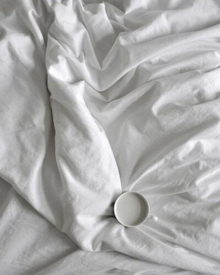 Photocircle Poster / Leinwandbild - Coffee time in bed - you & me