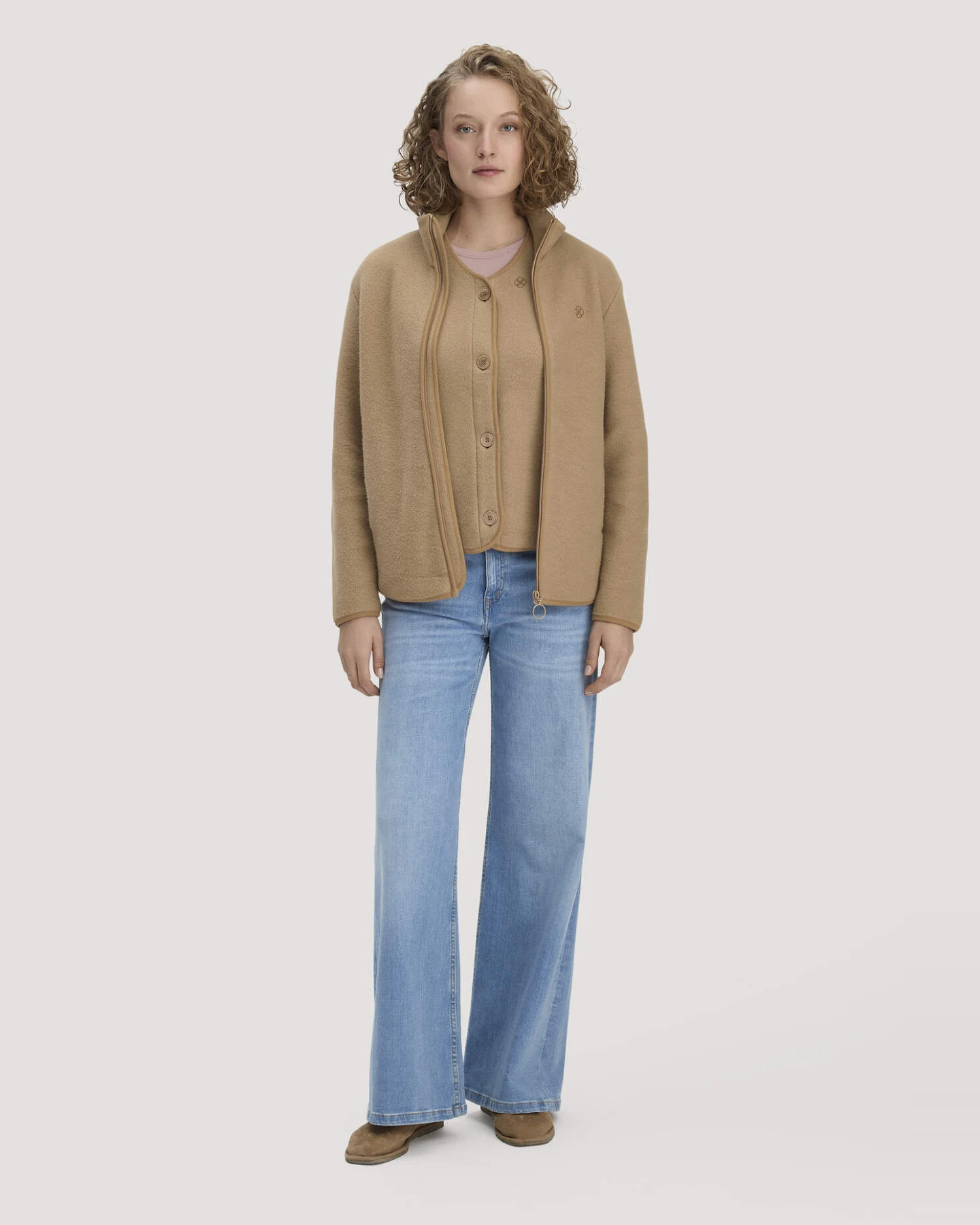 hessnatur Loungewear Fleece Jacke Relaxed ACTIVE LIGHT aus Bio-Baumwolle - braun - Größe XS – Ansicht 2