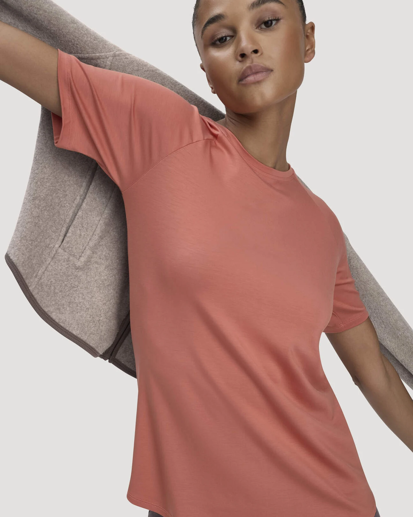 hessnatur Loungewear T-Shirt Regular ACTIVE COMFORT aus TENCEL™ Lyocell - orange - Größe 34 – Ansicht 4