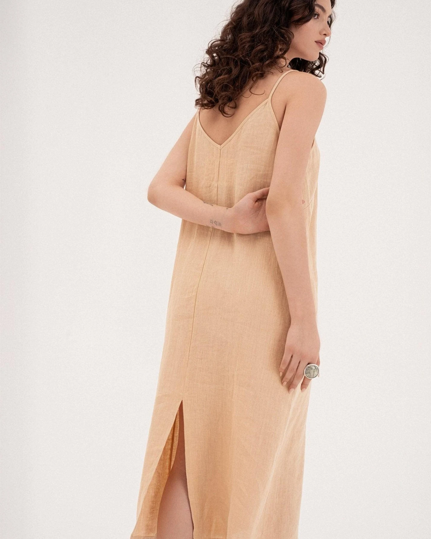 AmourLinen Kleid Jakarta – Ansicht 3