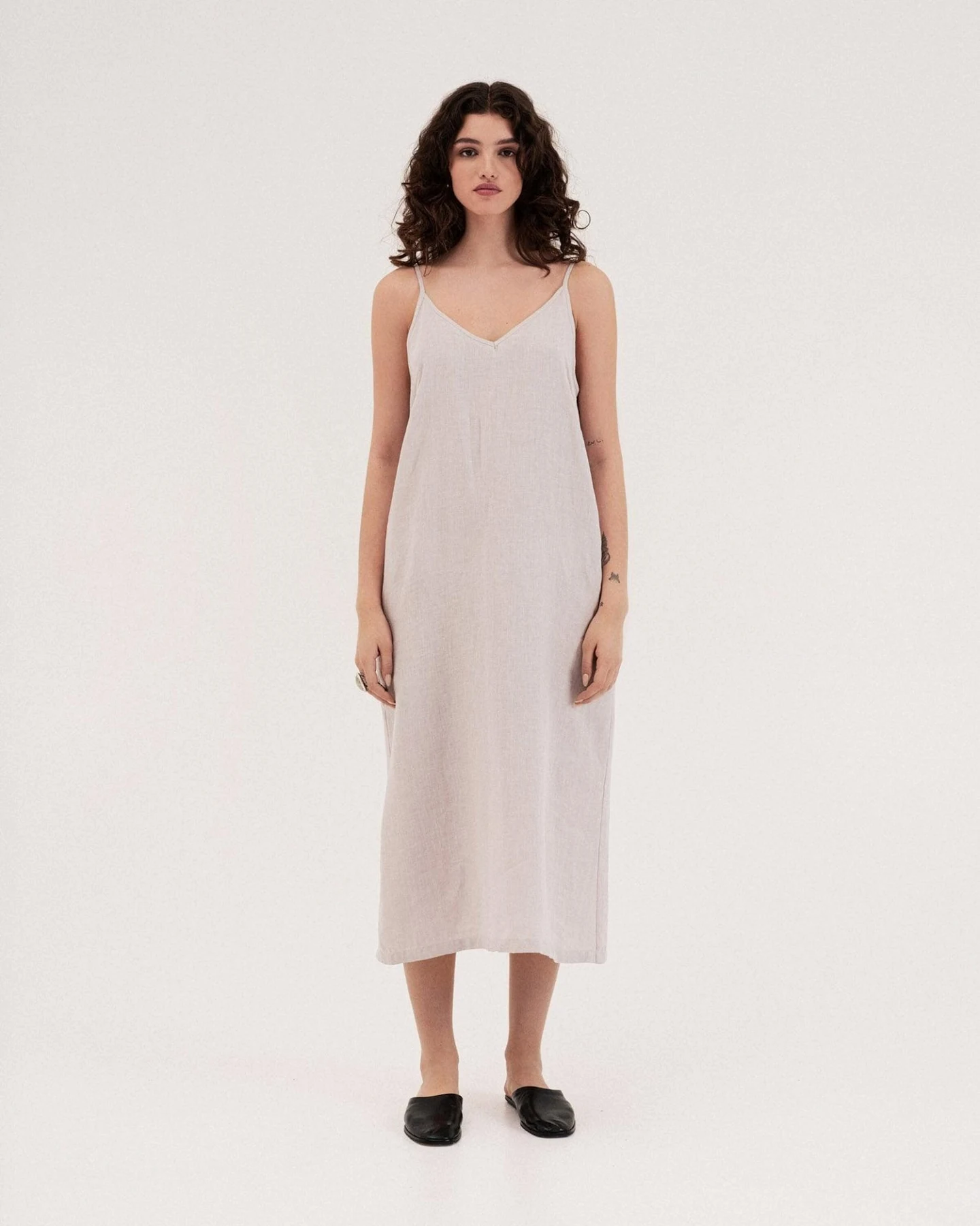 AmourLinen Kleid Jakarta – Ansicht 3