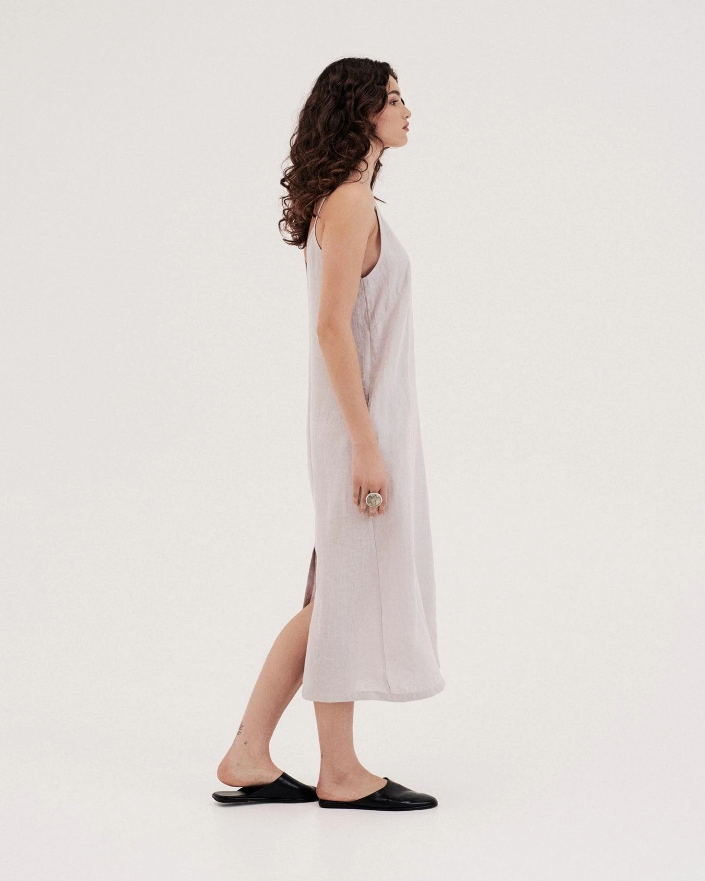 AmourLinen Kleid Jakarta – Ansicht 4