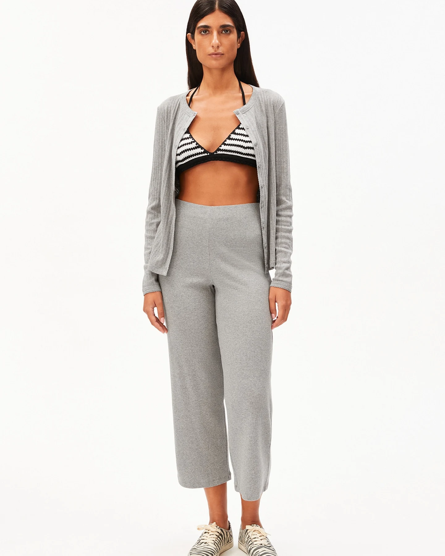 ARMEDANGELS Hose NIANAA RIB – Ansicht 2