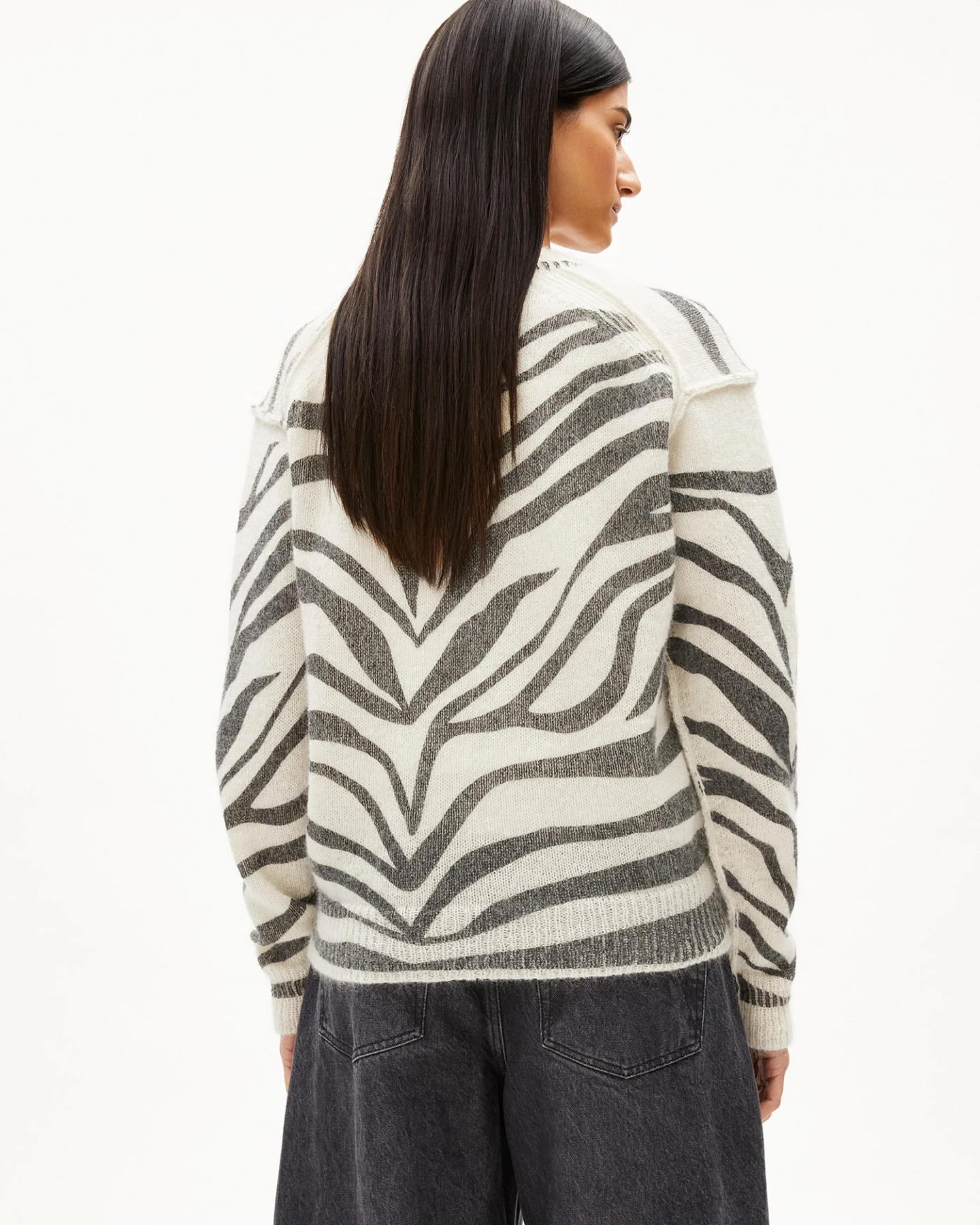 ARMEDANGELS Strickpullover BALBAA PREMIUM ZEBRARAA – Ansicht 3