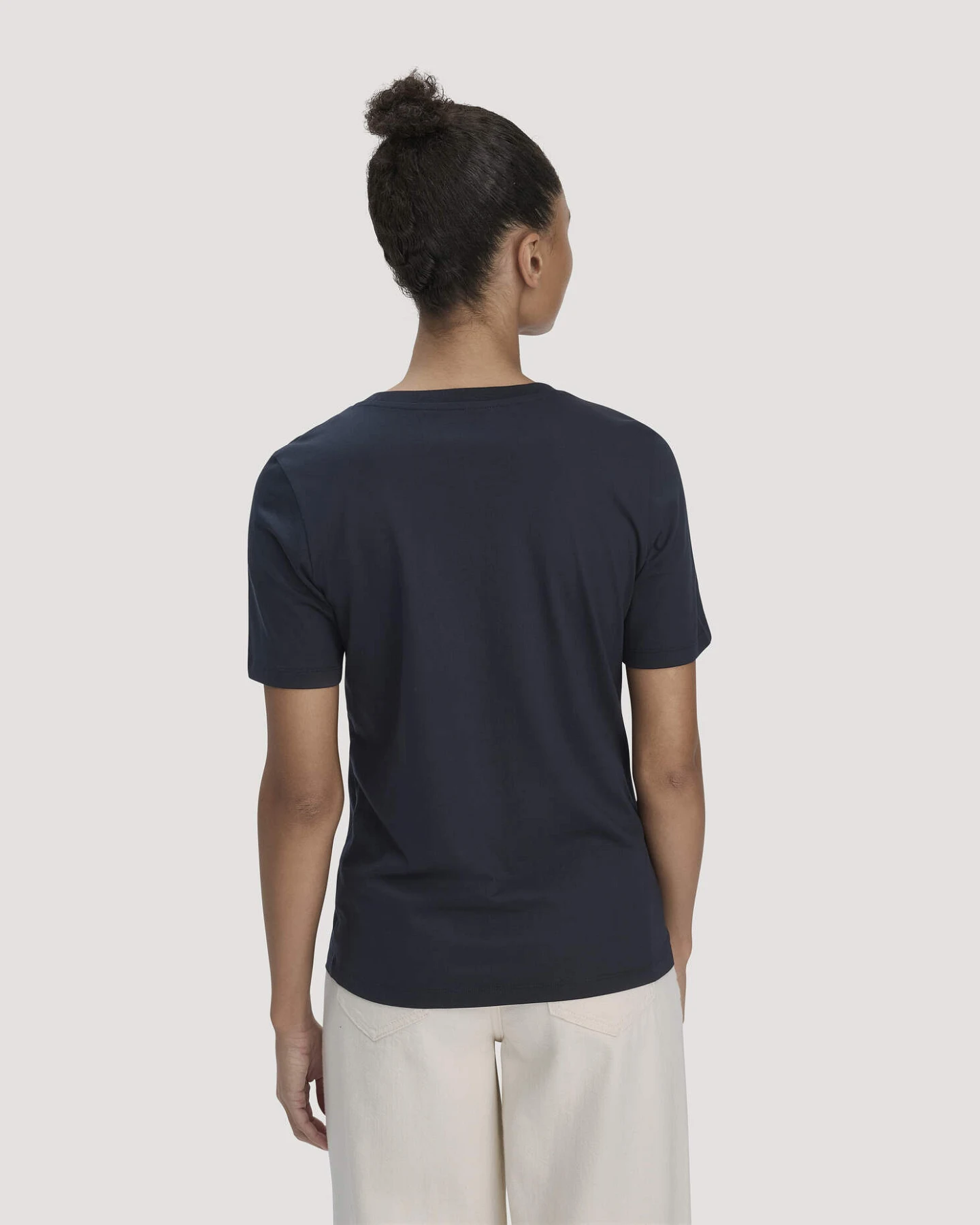 hessnatur Damen T-Shirt Regular aus Regenerative Organic Cotton (ROC) - blau - Größe 38 – Ansicht 3
