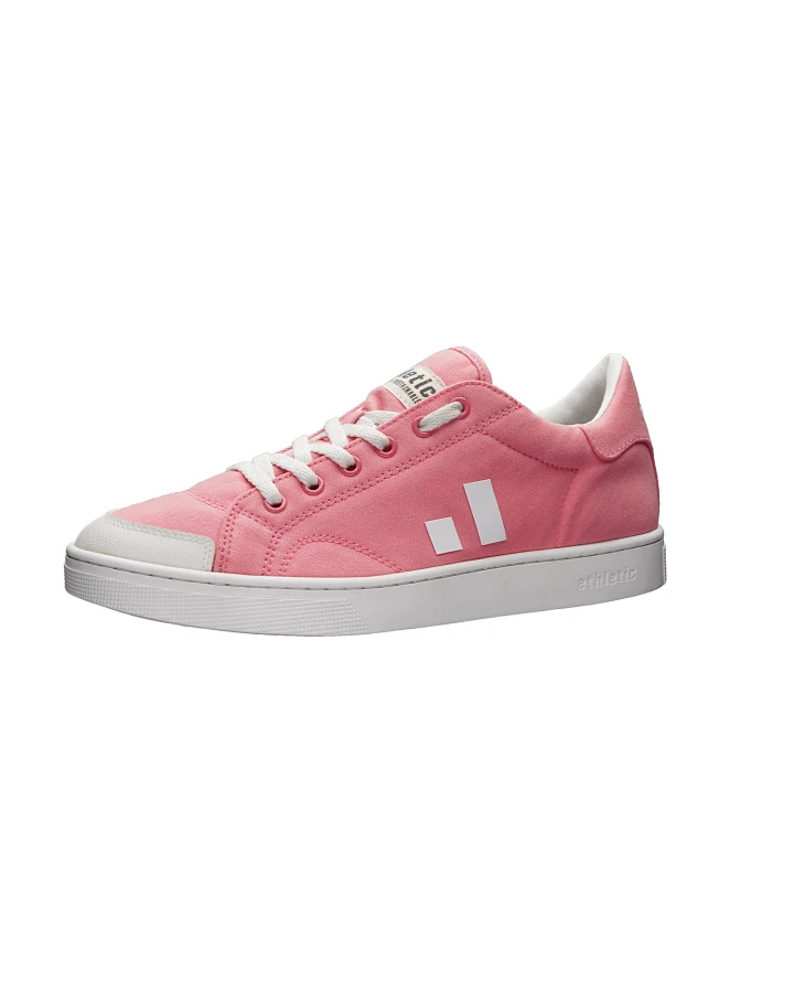 Ethletic Sneaker